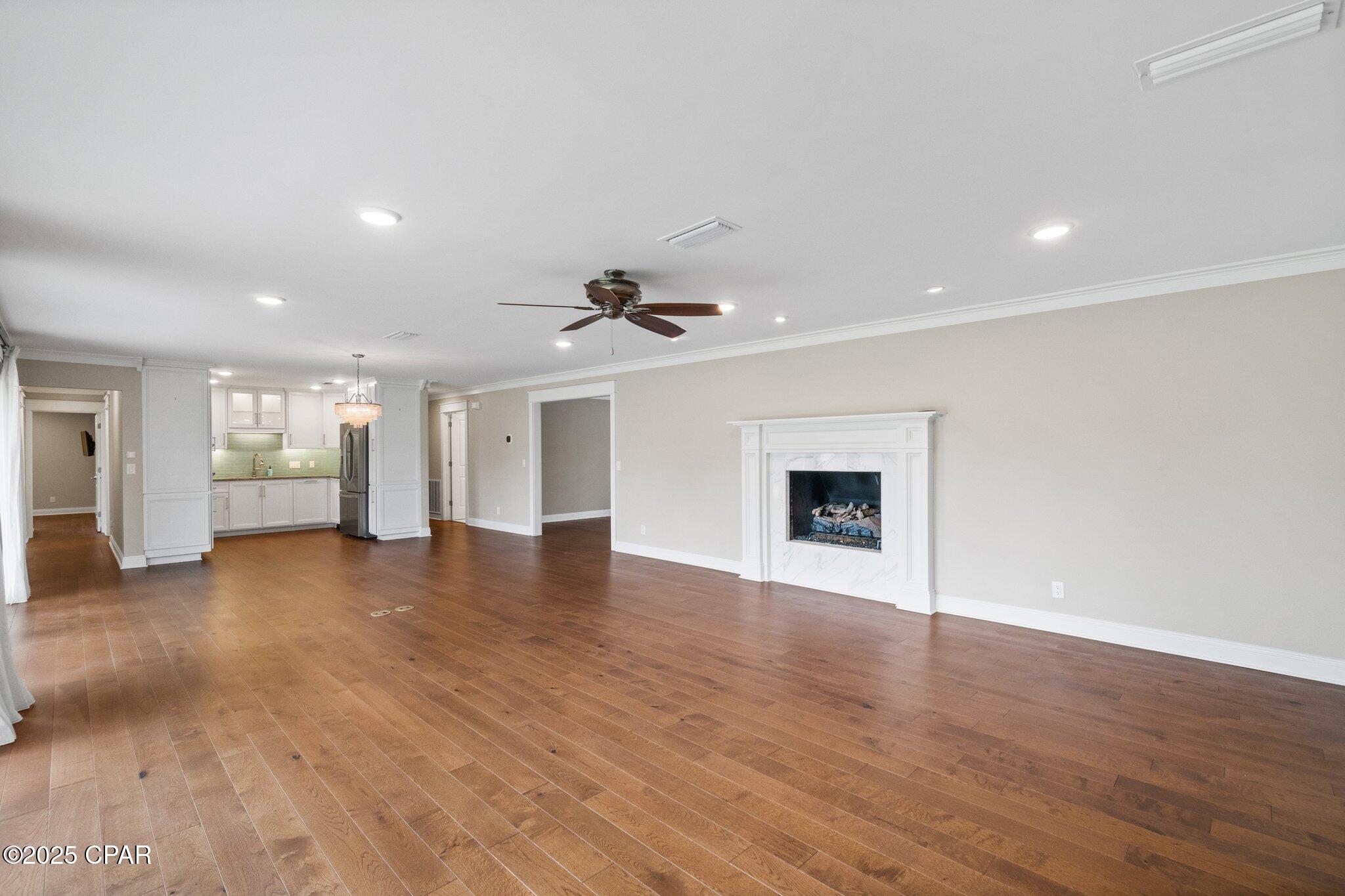 Image 18 For 801 Fortune Avenue