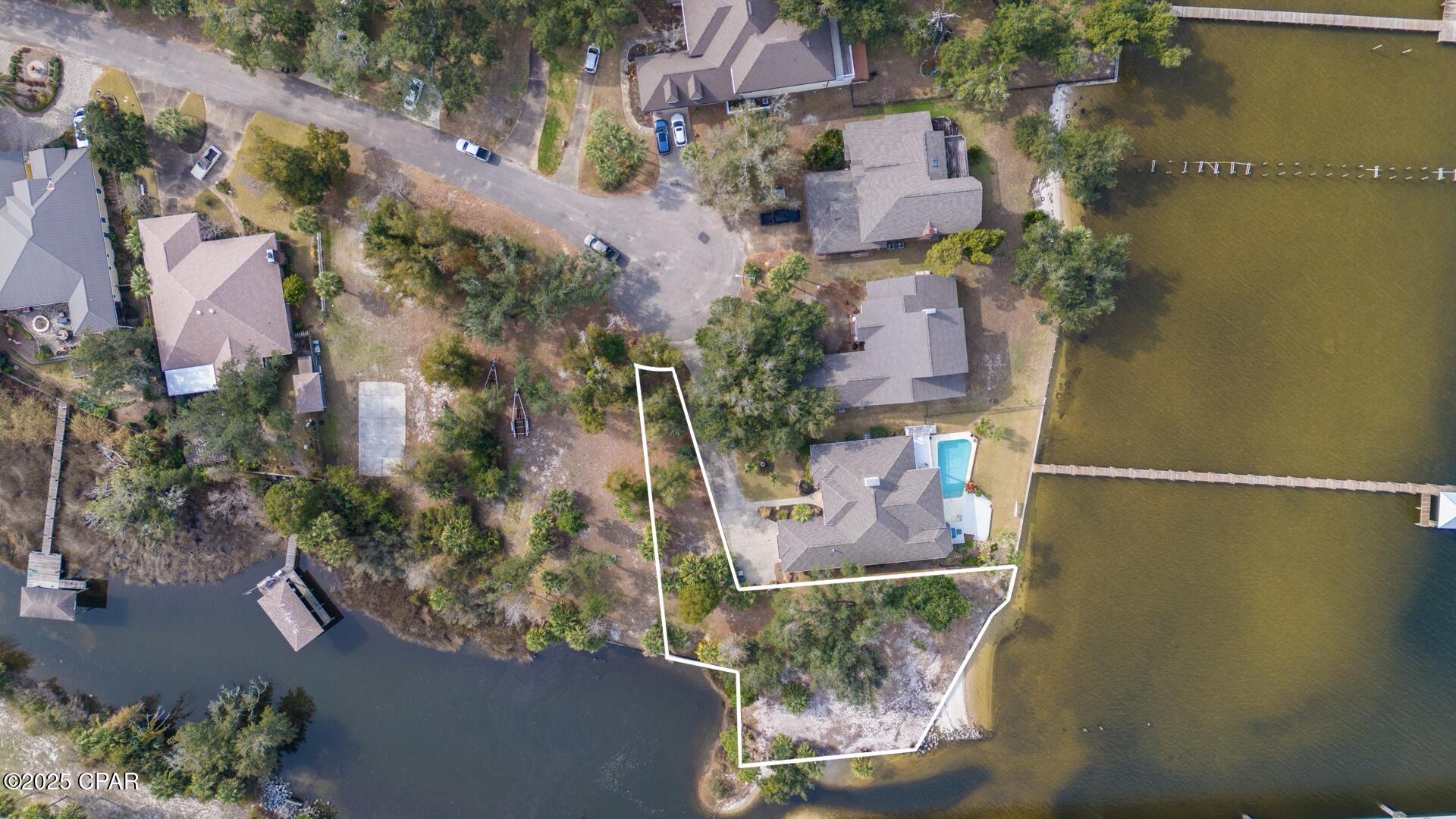 Image 6 For 105 Harbour Pointe Drive
