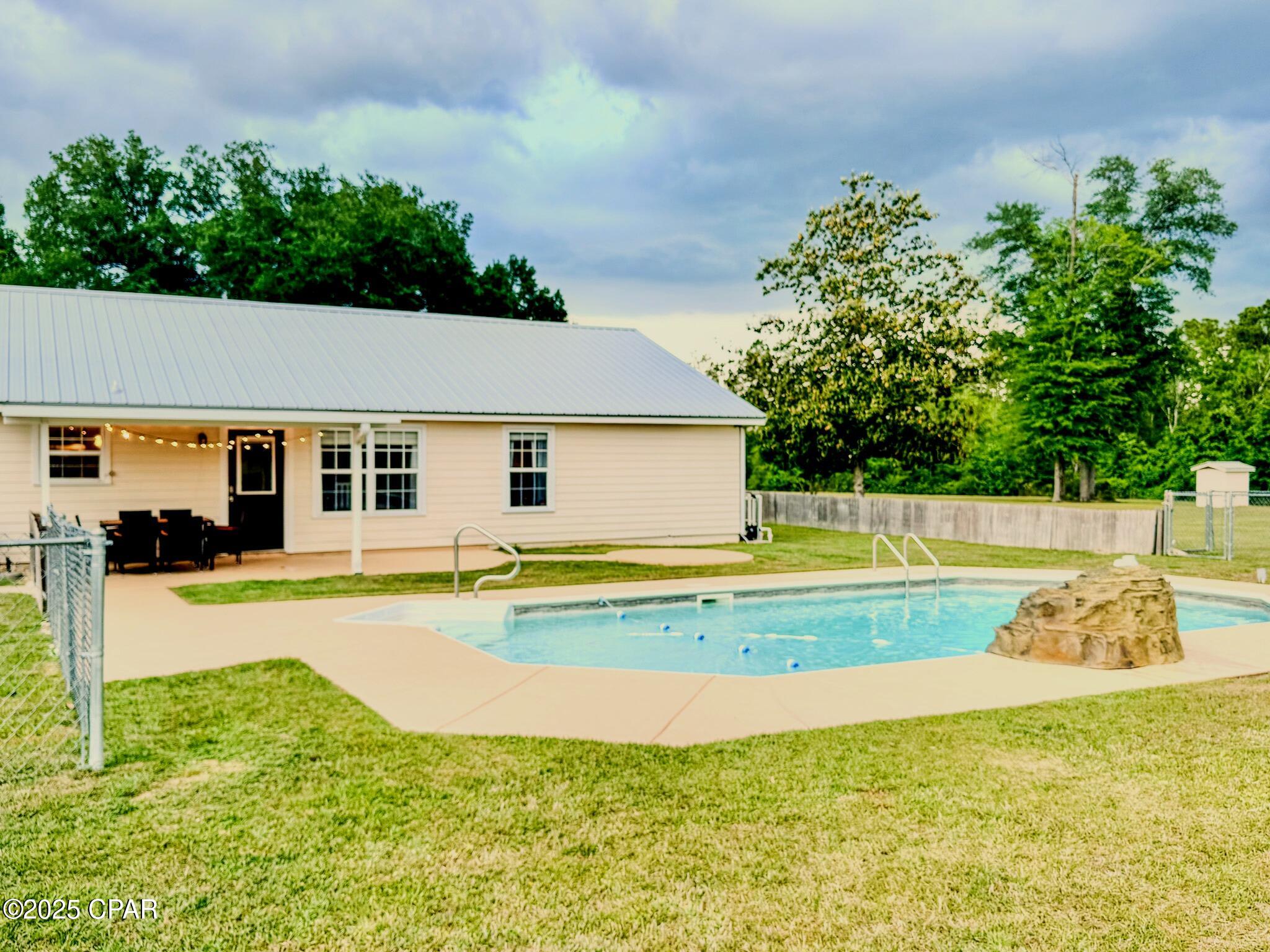 2281 Seay Road, Cottondale, Florida image 33