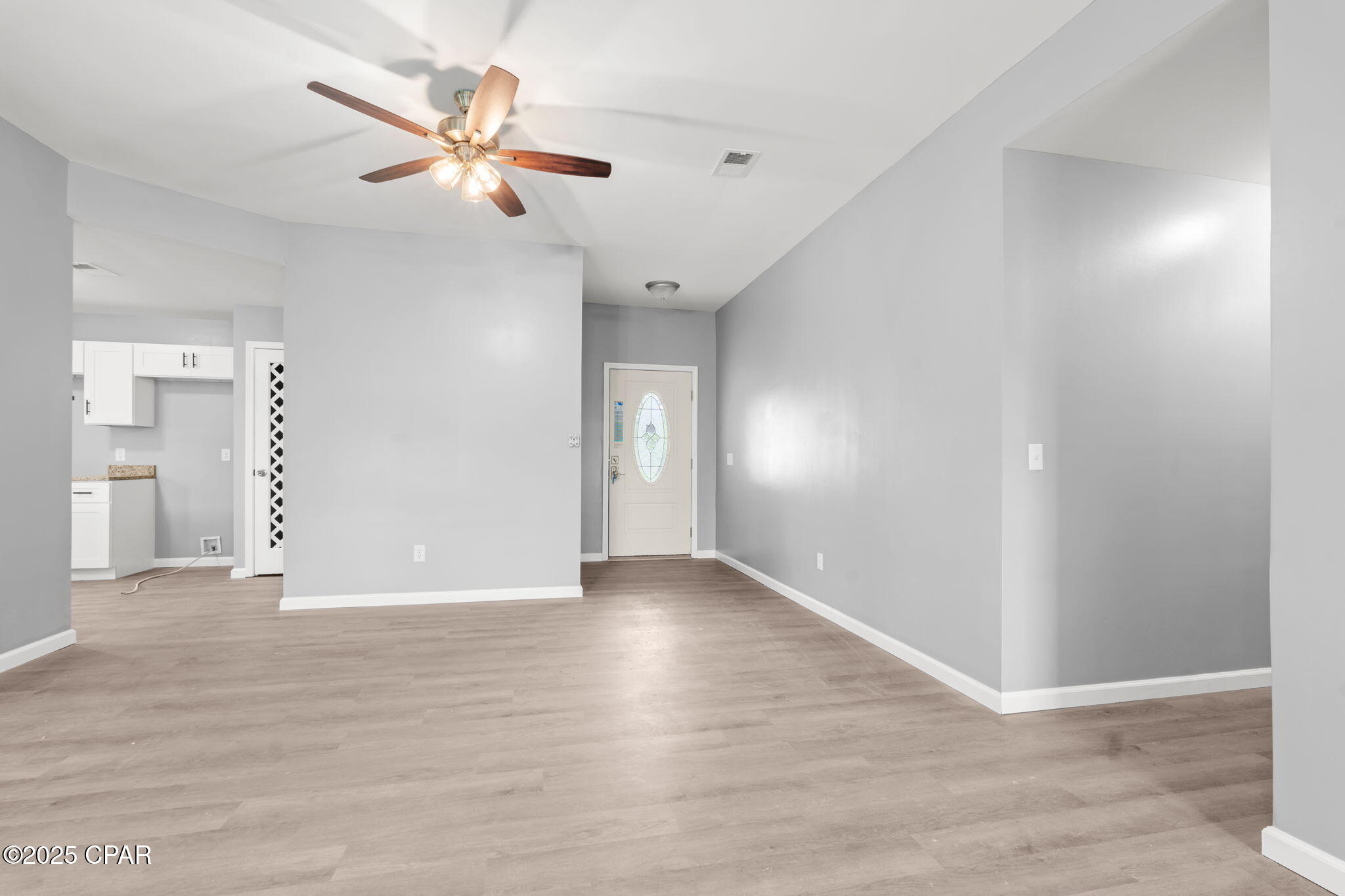 8823 Seminole Street, Youngstown, Florida image 10