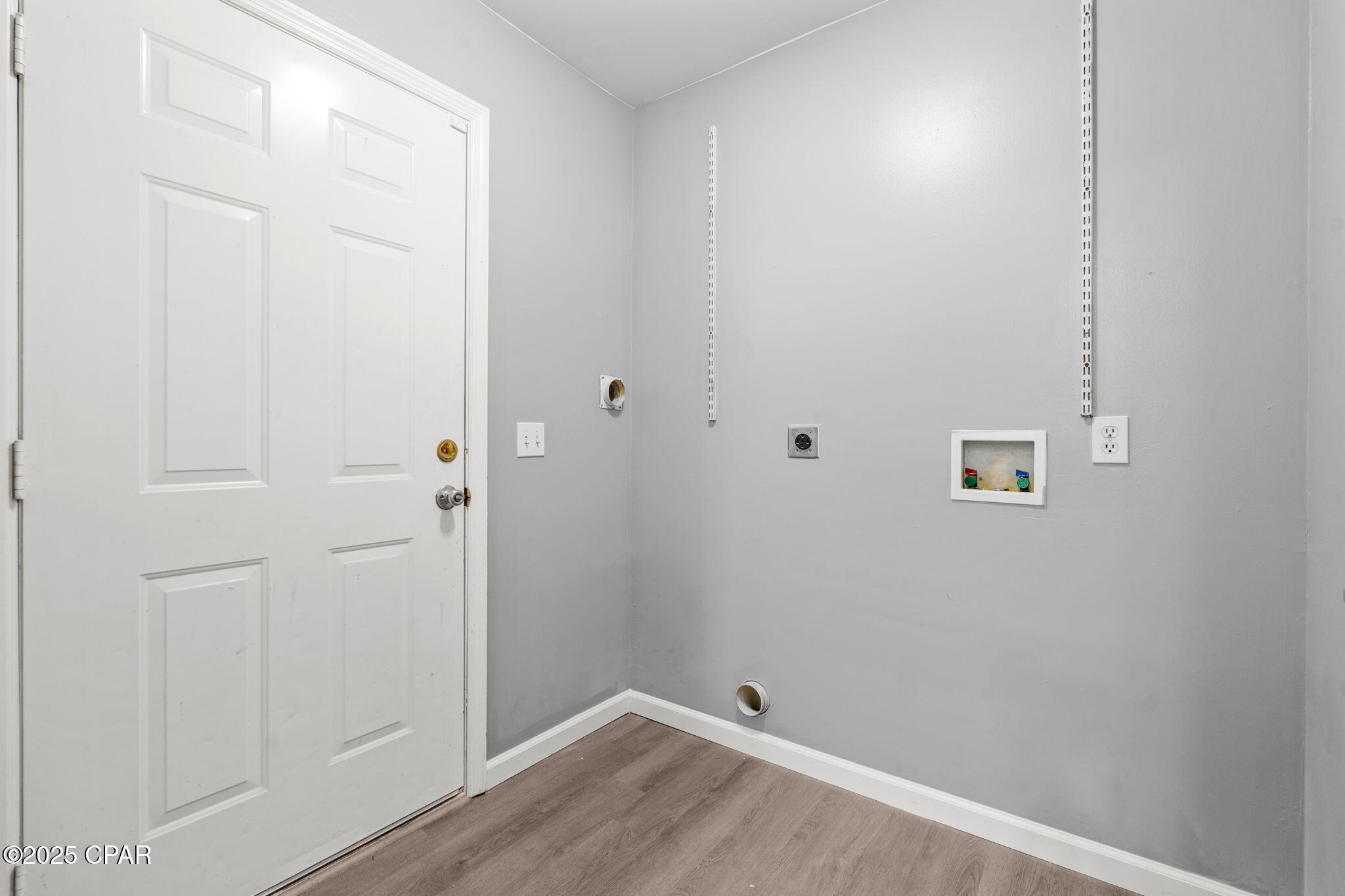 Image 15 For 8823 Seminole Street