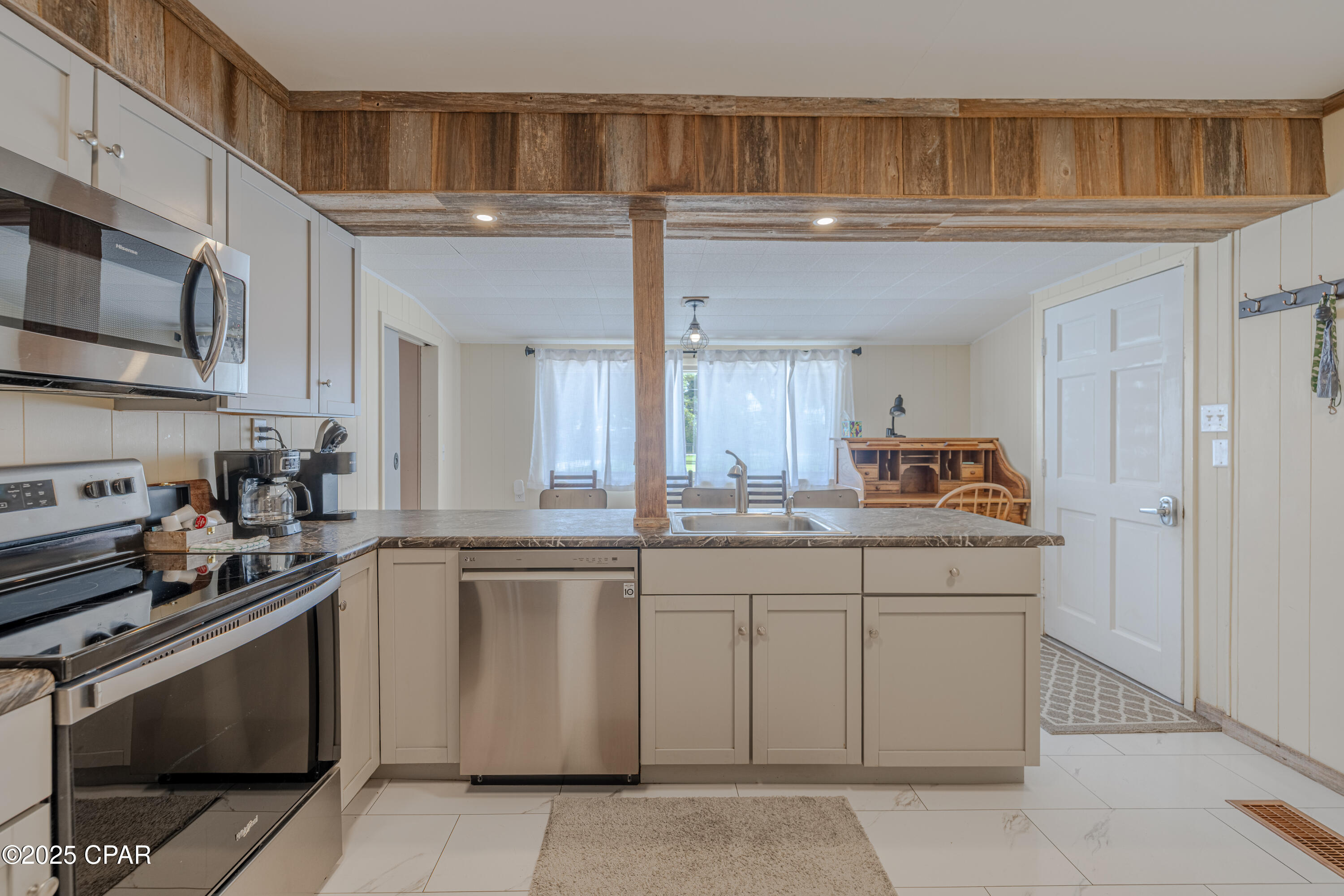 2313 Mound Avenue, Panama City, Florida image 16