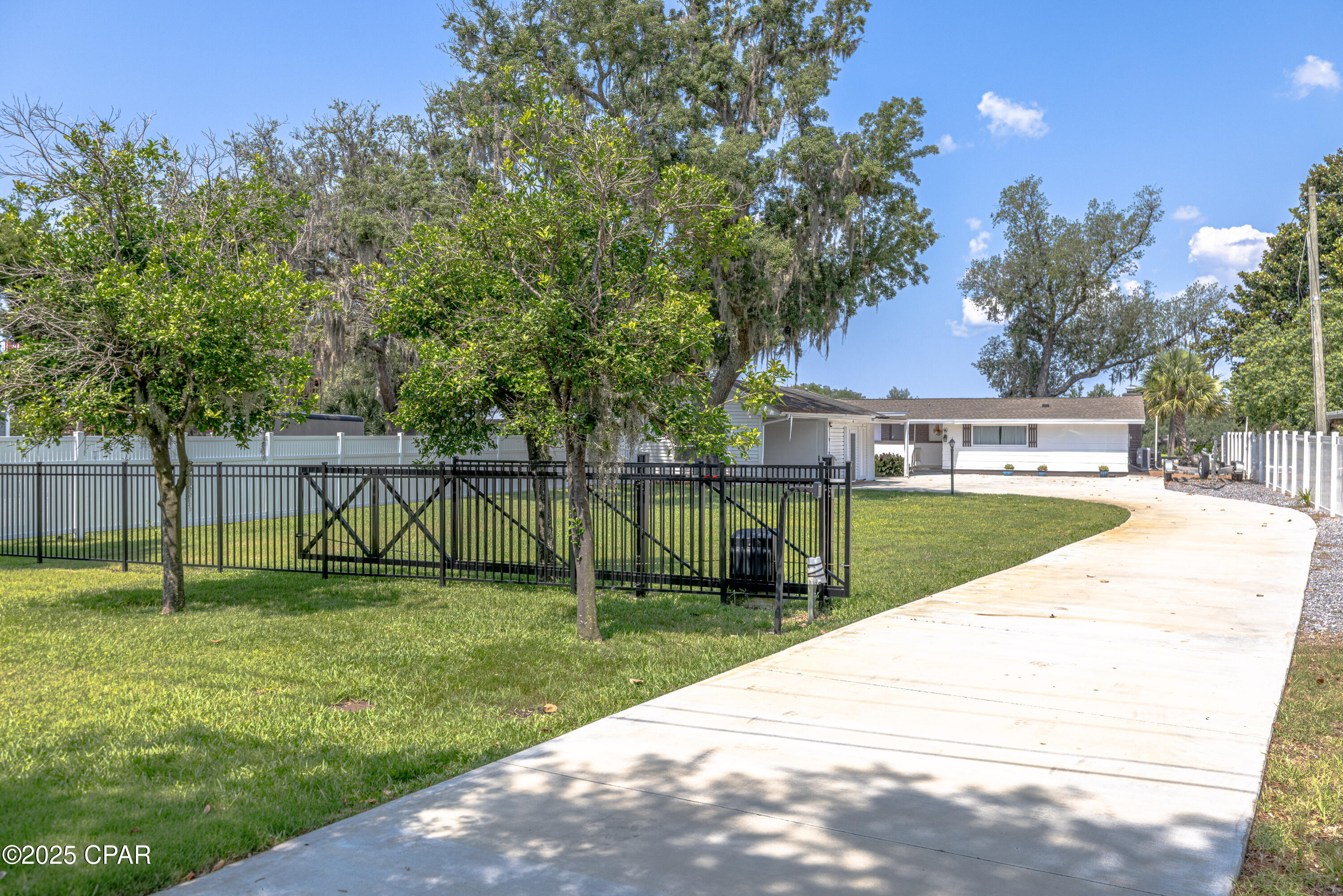 2313 Mound Avenue, Panama City, Florida image 2