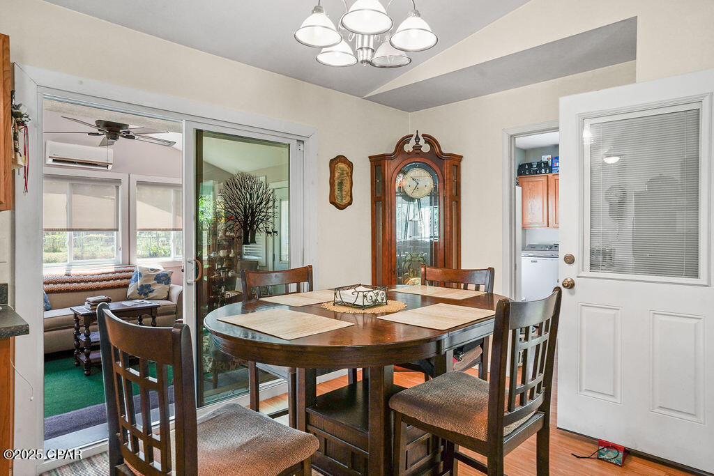 Listing photo id 15 for 1079 Hwy 177a