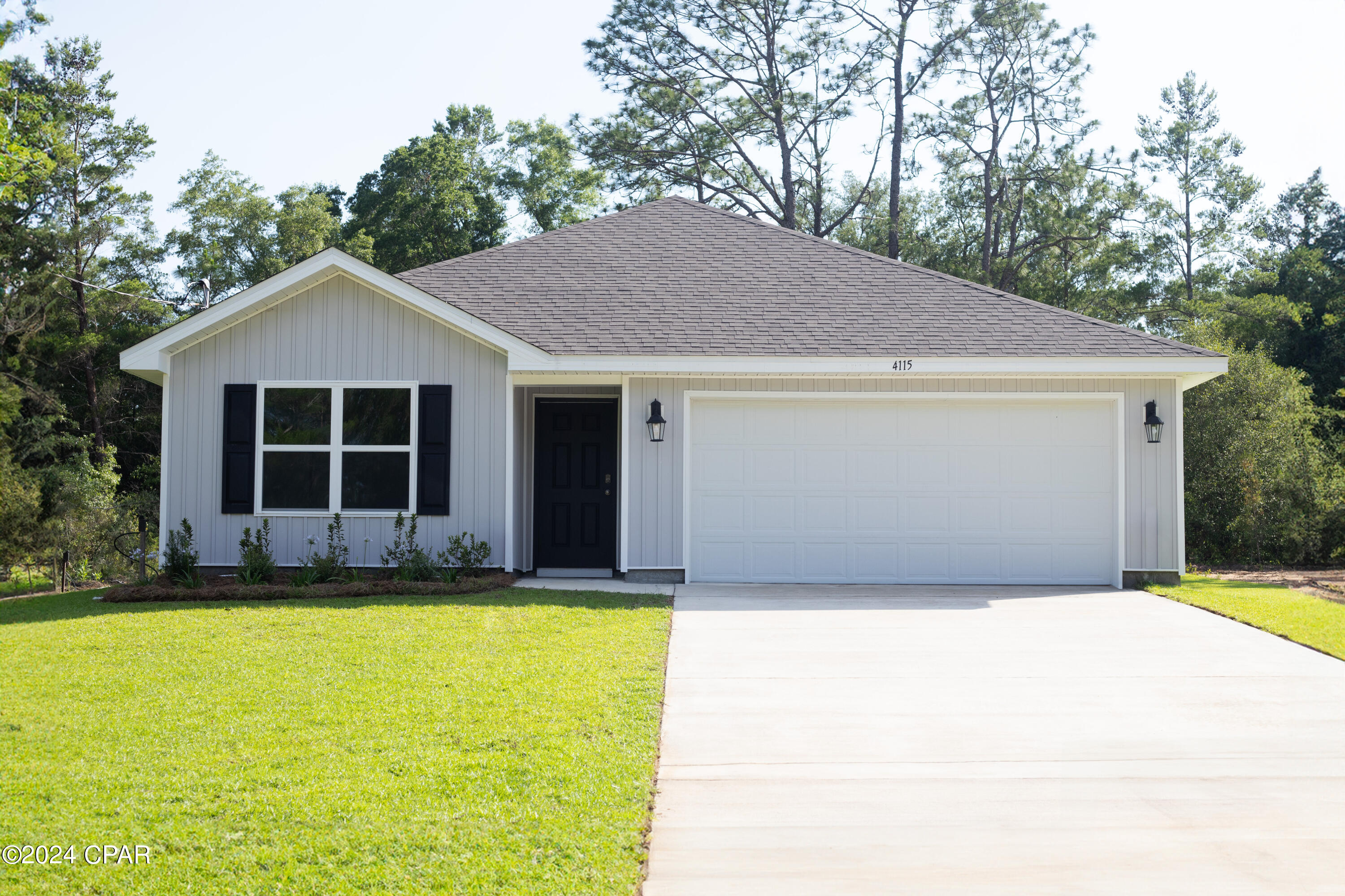 2159 Angora Drive, Chipley, Florida image 1