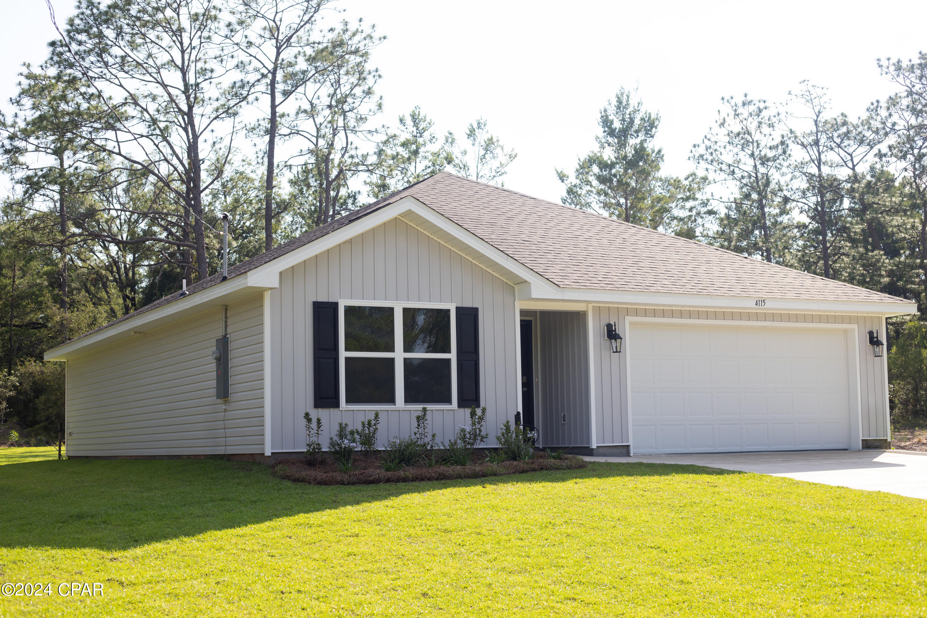 2159 Angora Drive, Chipley, Florida image 2