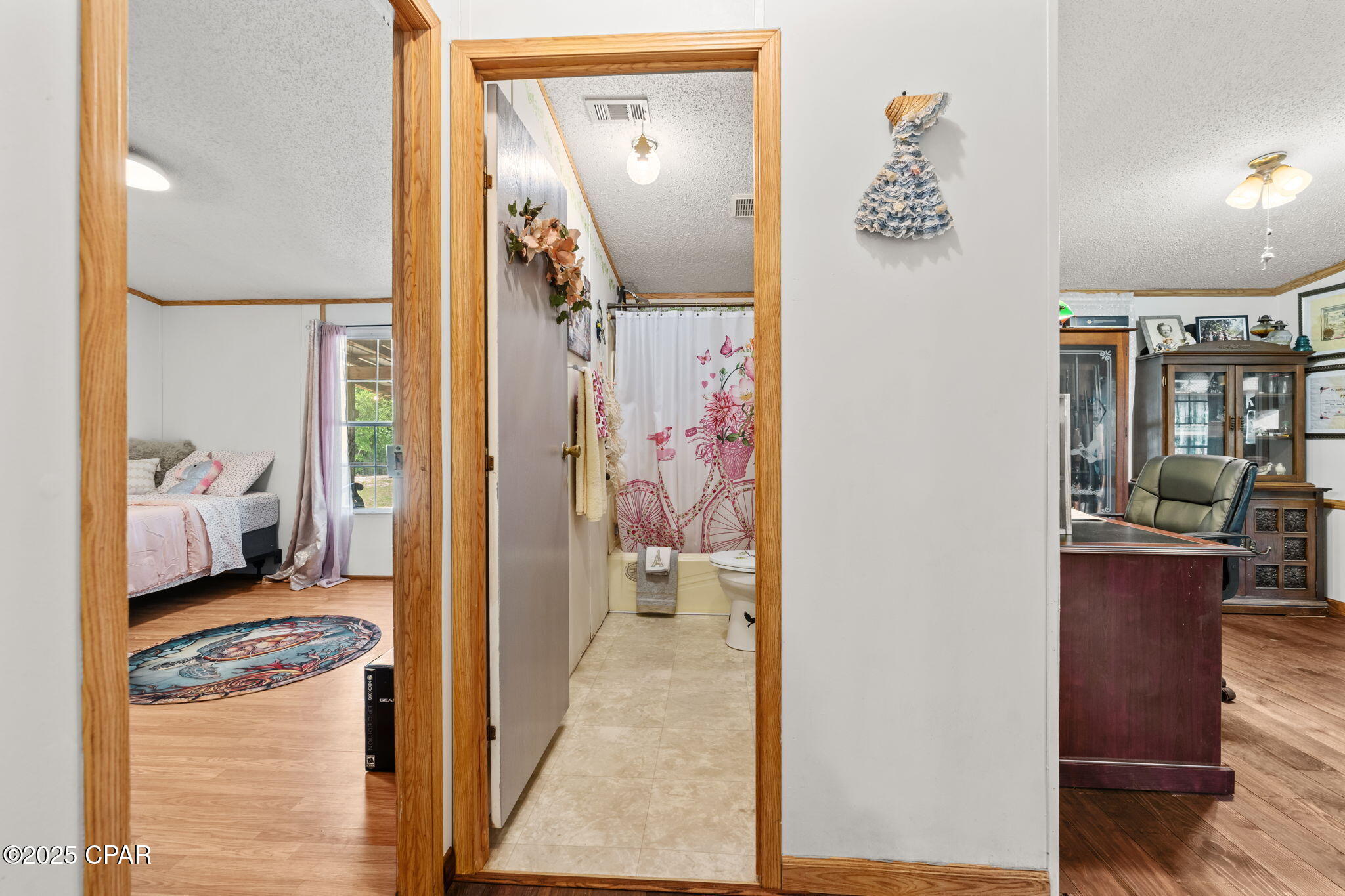 9121 N Silver Lake Road, Fountain, Florida image 19