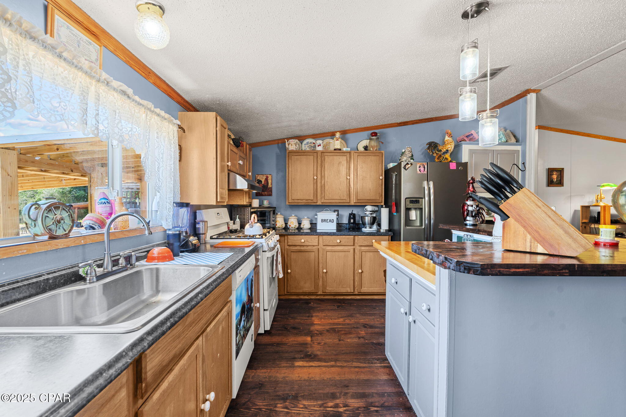 9121 N Silver Lake Road, Fountain, Florida image 33