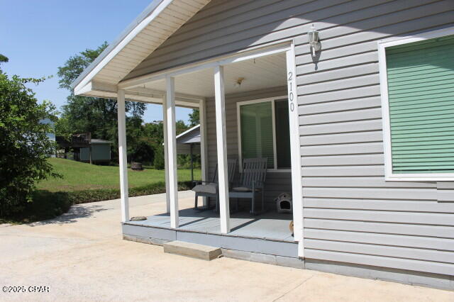 2100 3rd Avenue, Sneads, Florida image 30