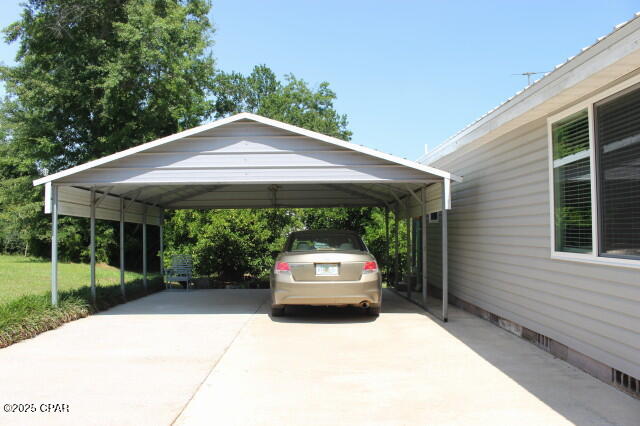2100 3rd Avenue, Sneads, Florida image 7