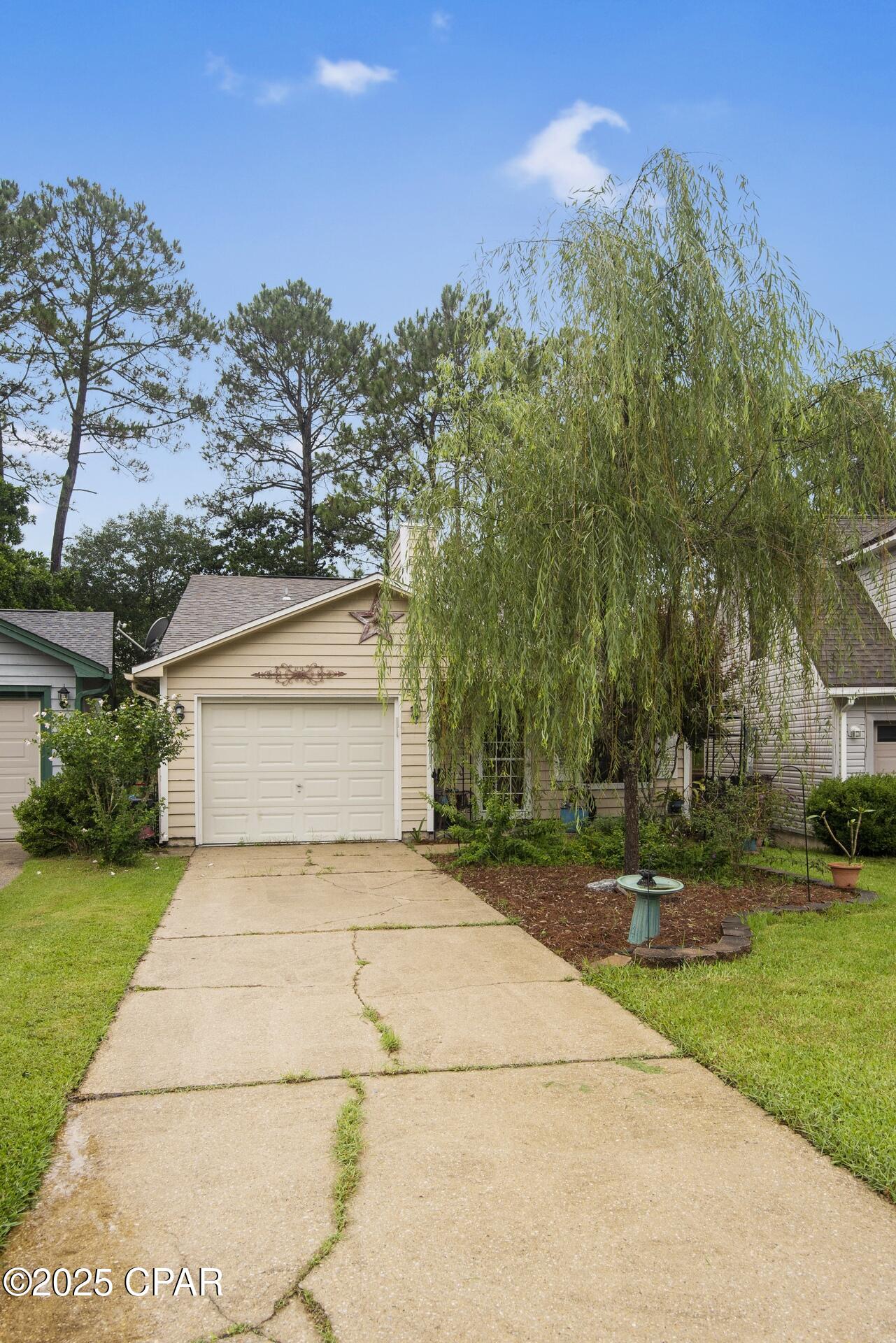 55 Kelly Way, Valparaiso, Florida image 3