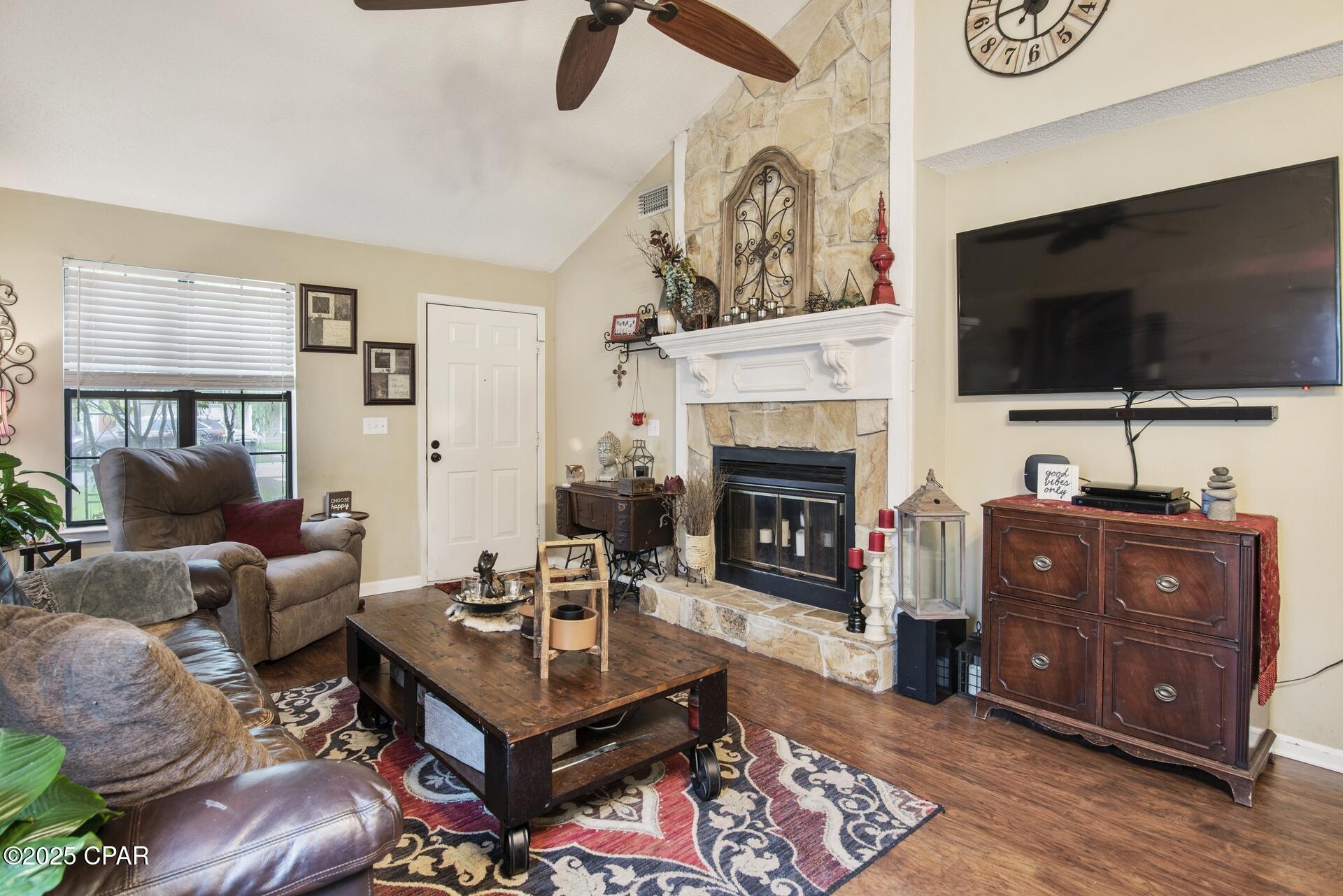 55 Kelly Way, Valparaiso, Florida image 7