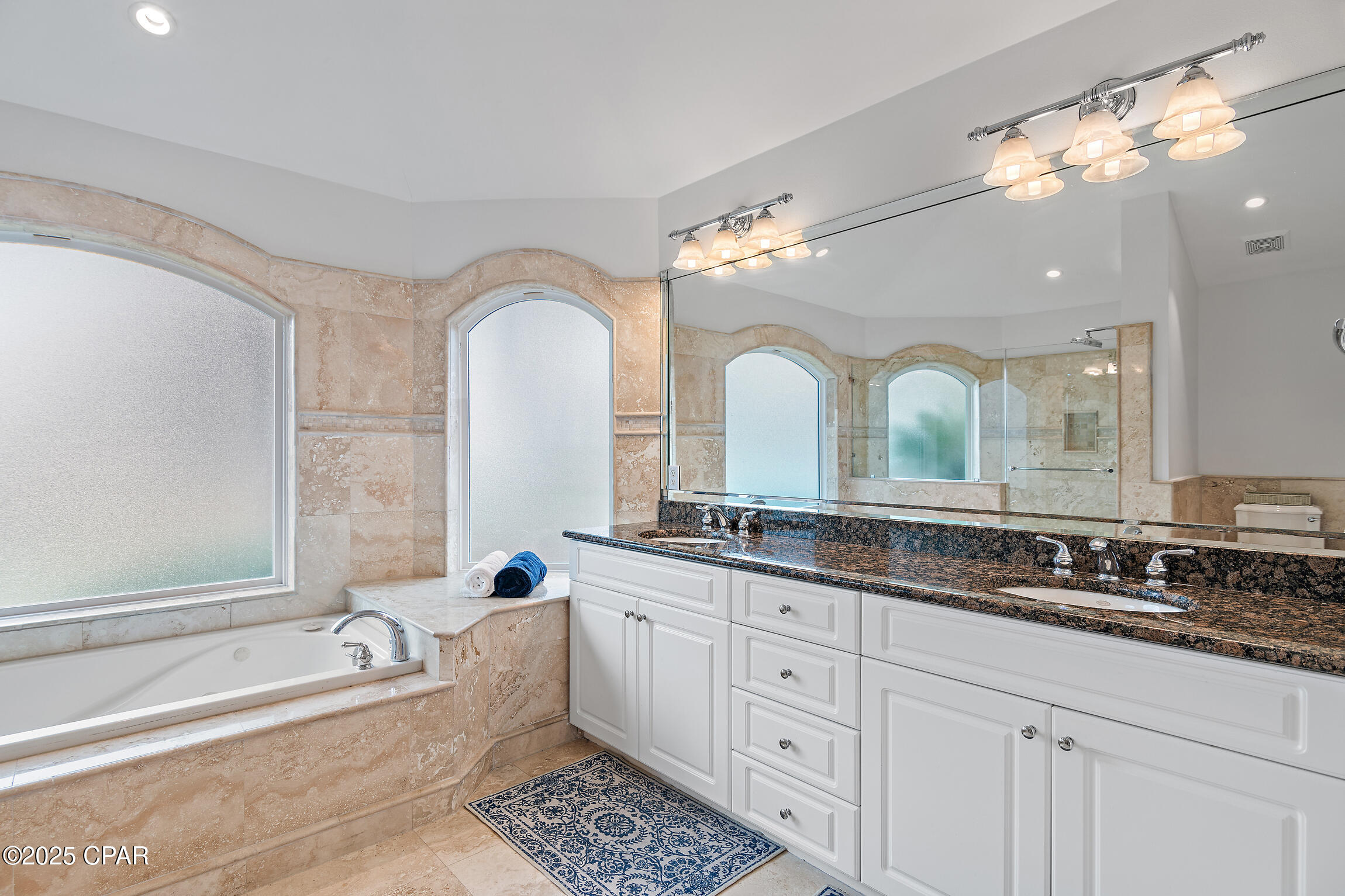 Listing photo id 12 for 31 Bayshore Drive