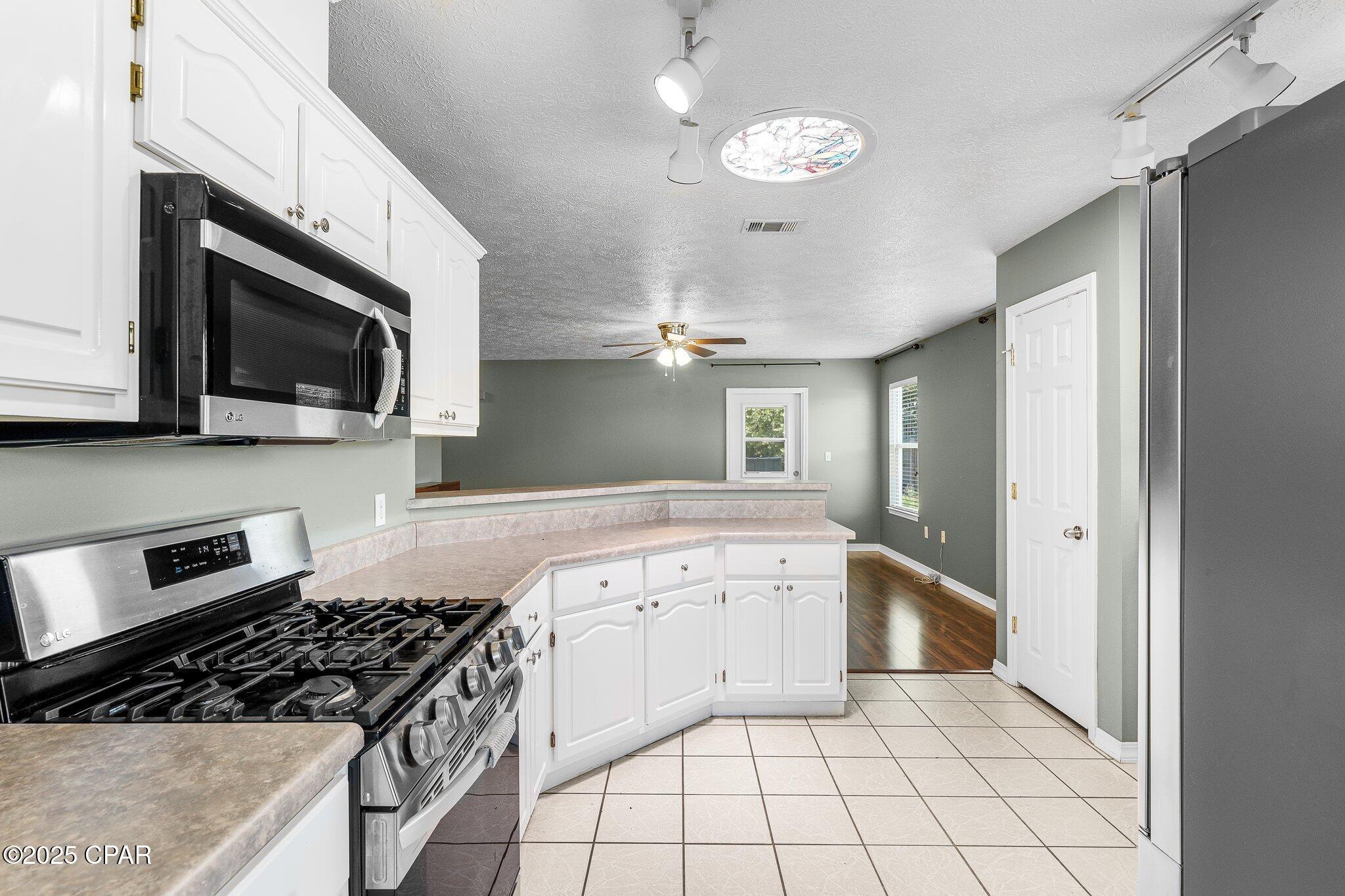 1707 Scarlett Boulevard, Lynn Haven, Florida image 18