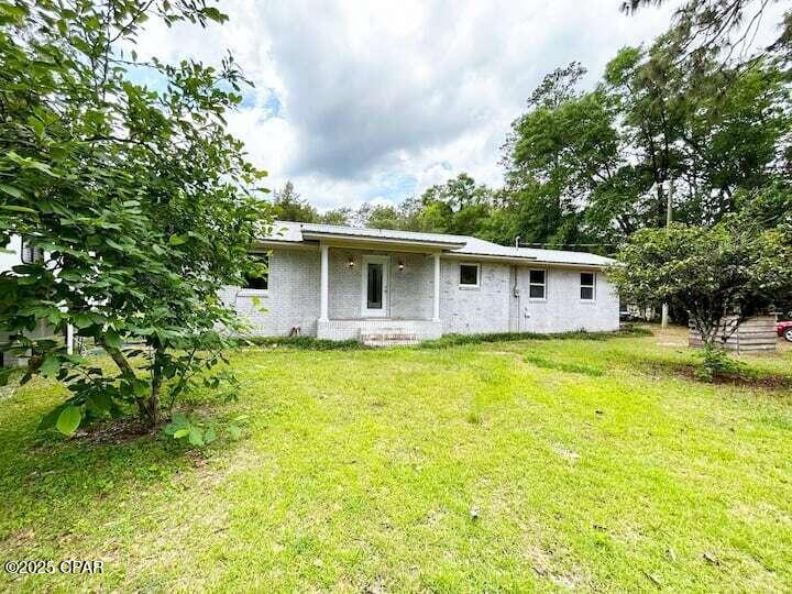 1914 E Nottingham Road, Bonifay, Florida image 1