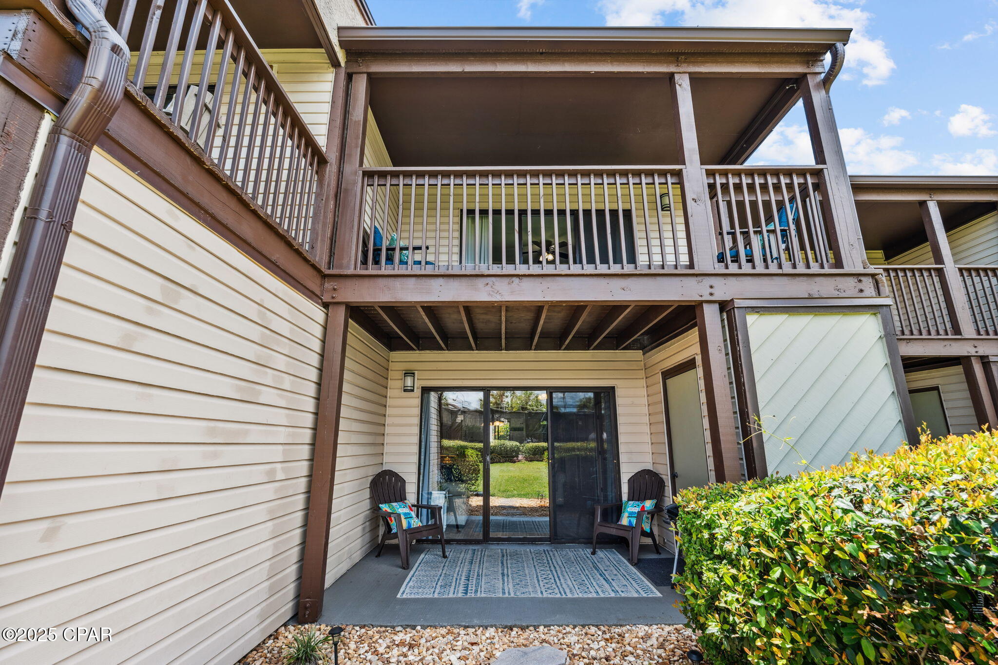 Image 27 For 17620 Front Beach Road P2