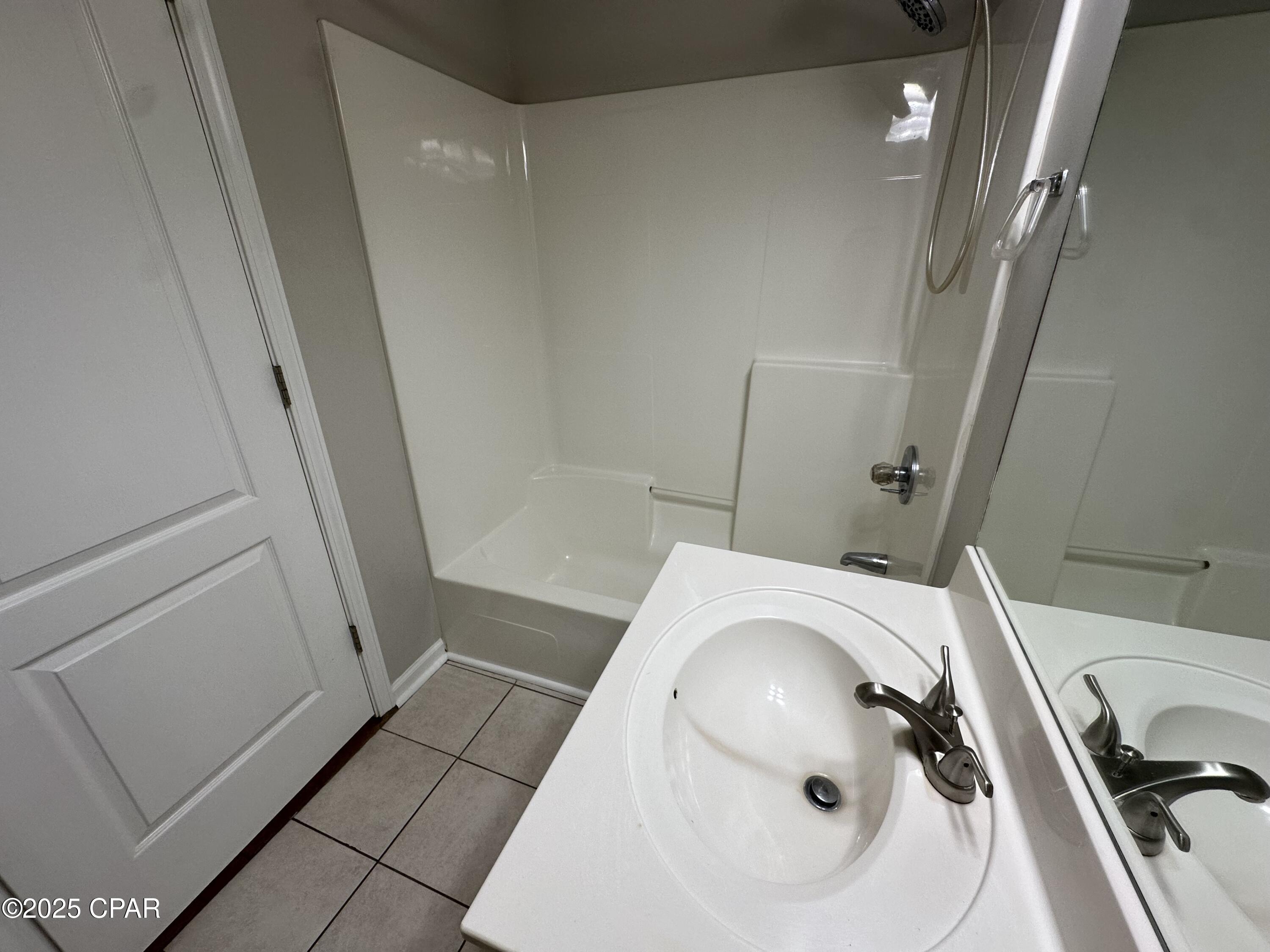 Image 10 For 815 Premier Drive