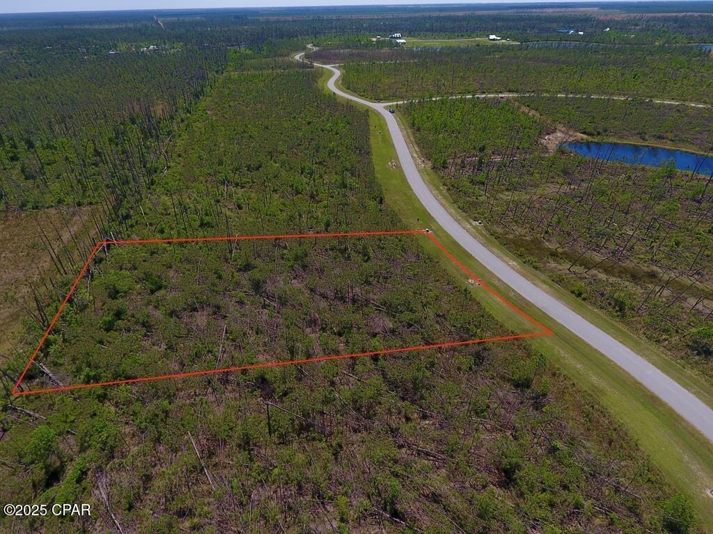 813 Wide Water Circle, Wewahitchka, Florida image 3