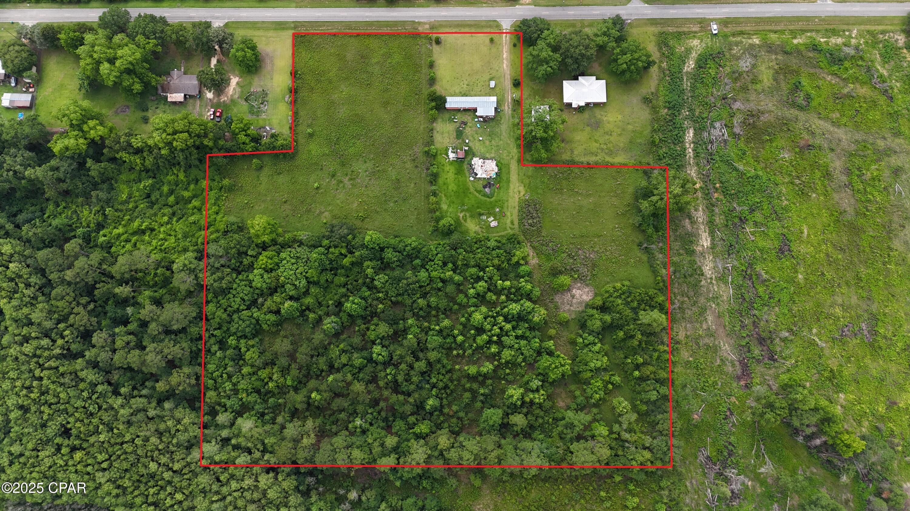 5086 Smokey Road, Graceville, Florida image 1