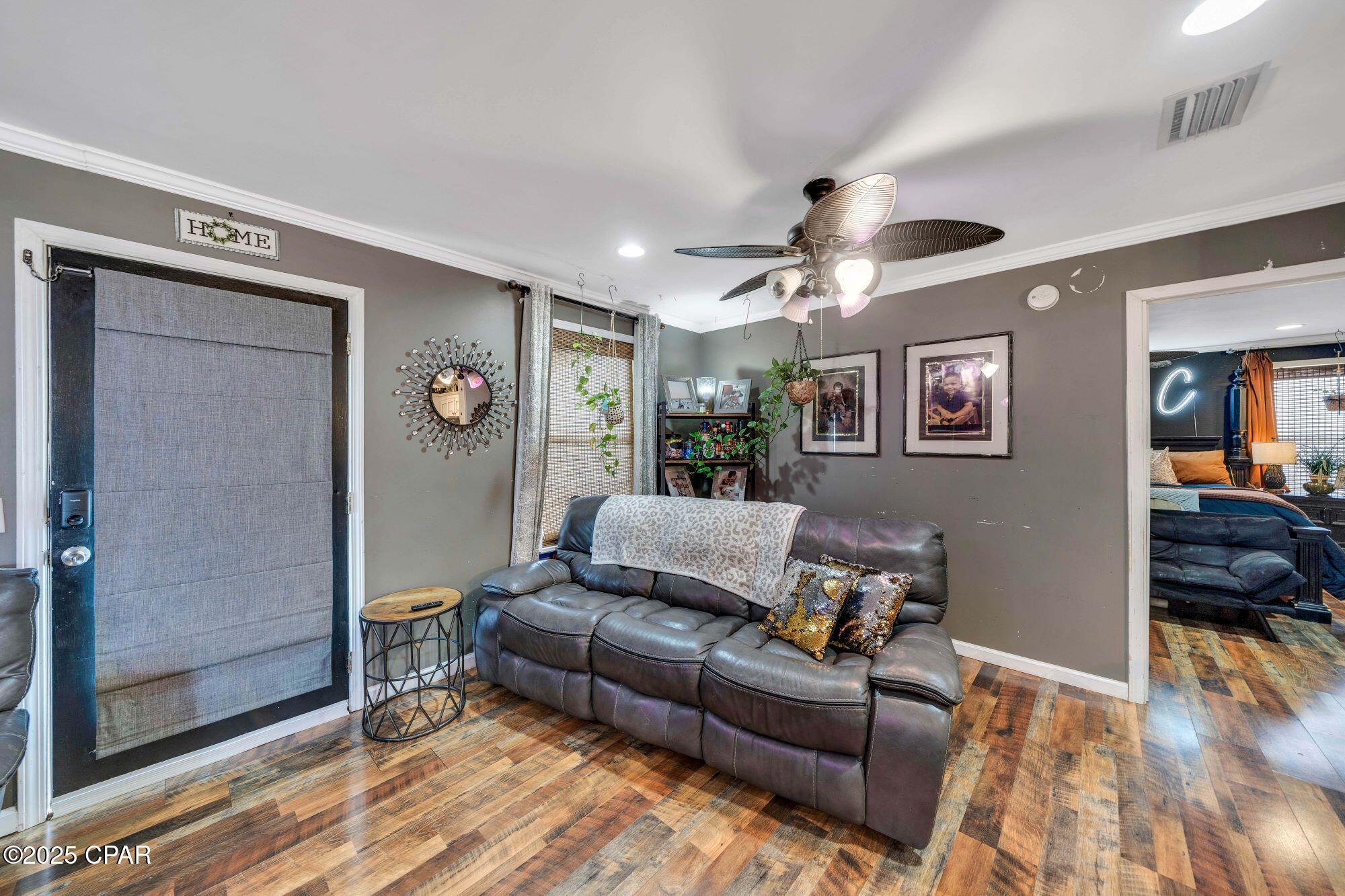 Image 19 For 7331 Claudias Way