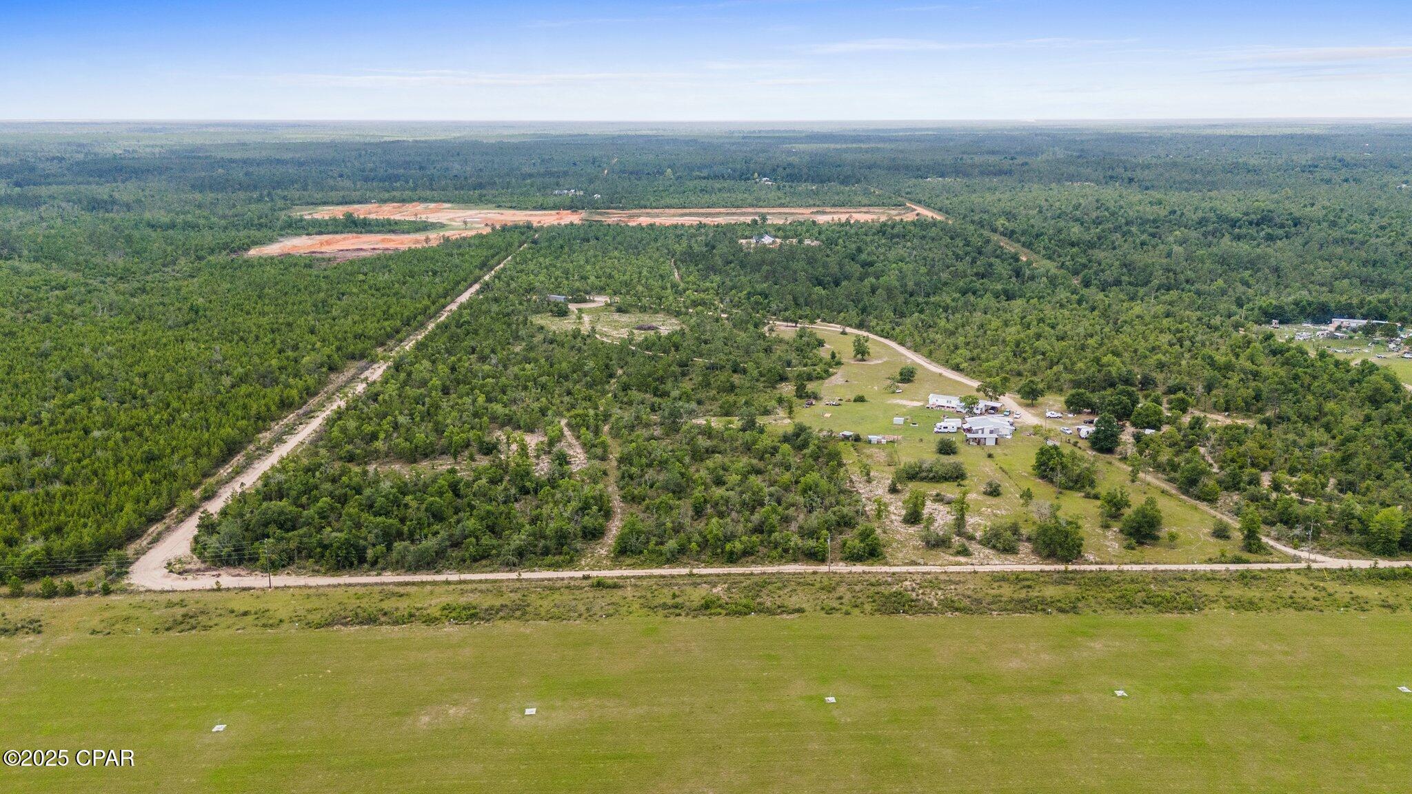 261 Hero Road, Chipley, Florida image 16