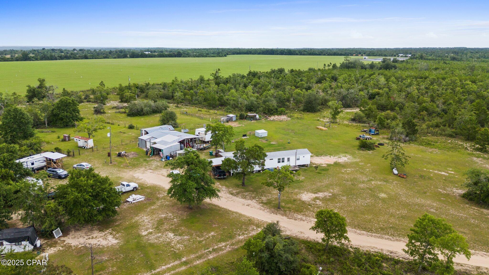 261 Hero Road, Chipley, Florida image 20