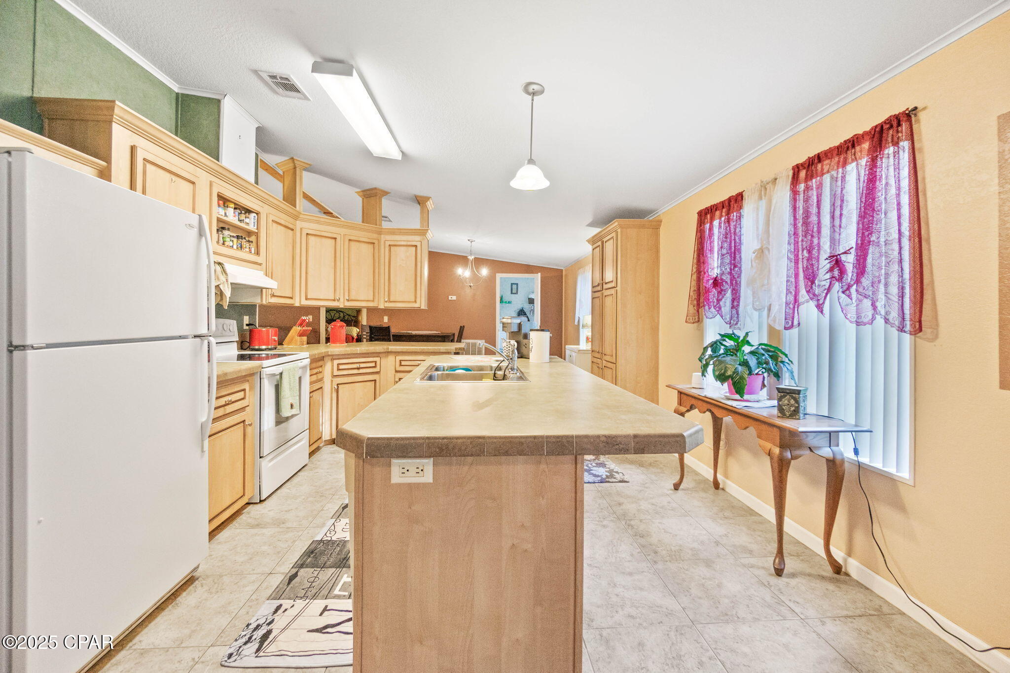 4196 Chapel Branch Drive, Vernon, Florida image 16