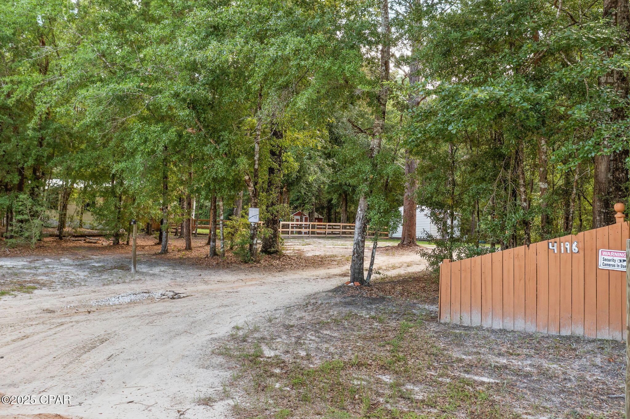 4196 Chapel Branch Drive, Vernon, Florida image 30