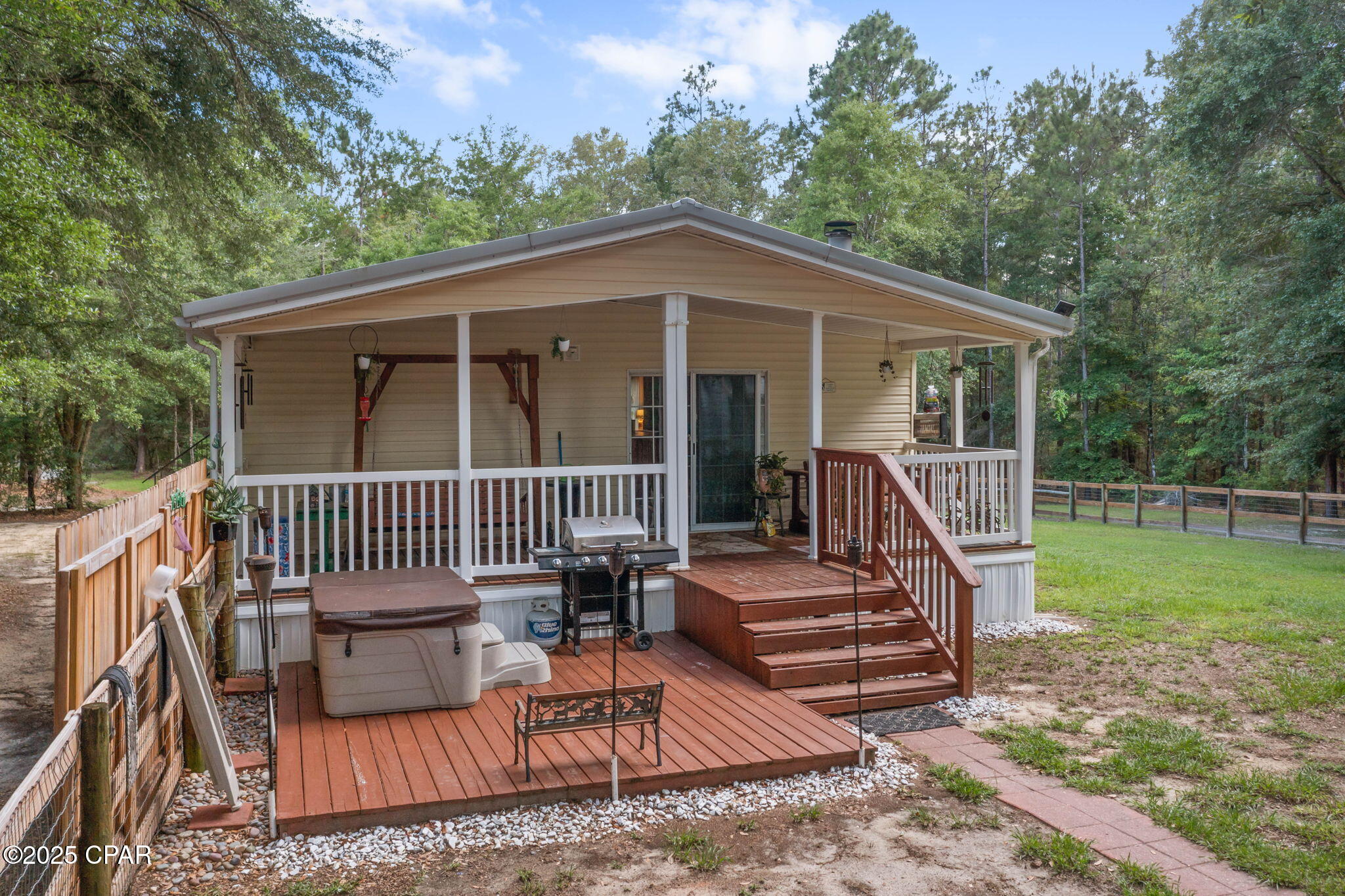 4196 Chapel Branch Drive, Vernon, Florida image 7