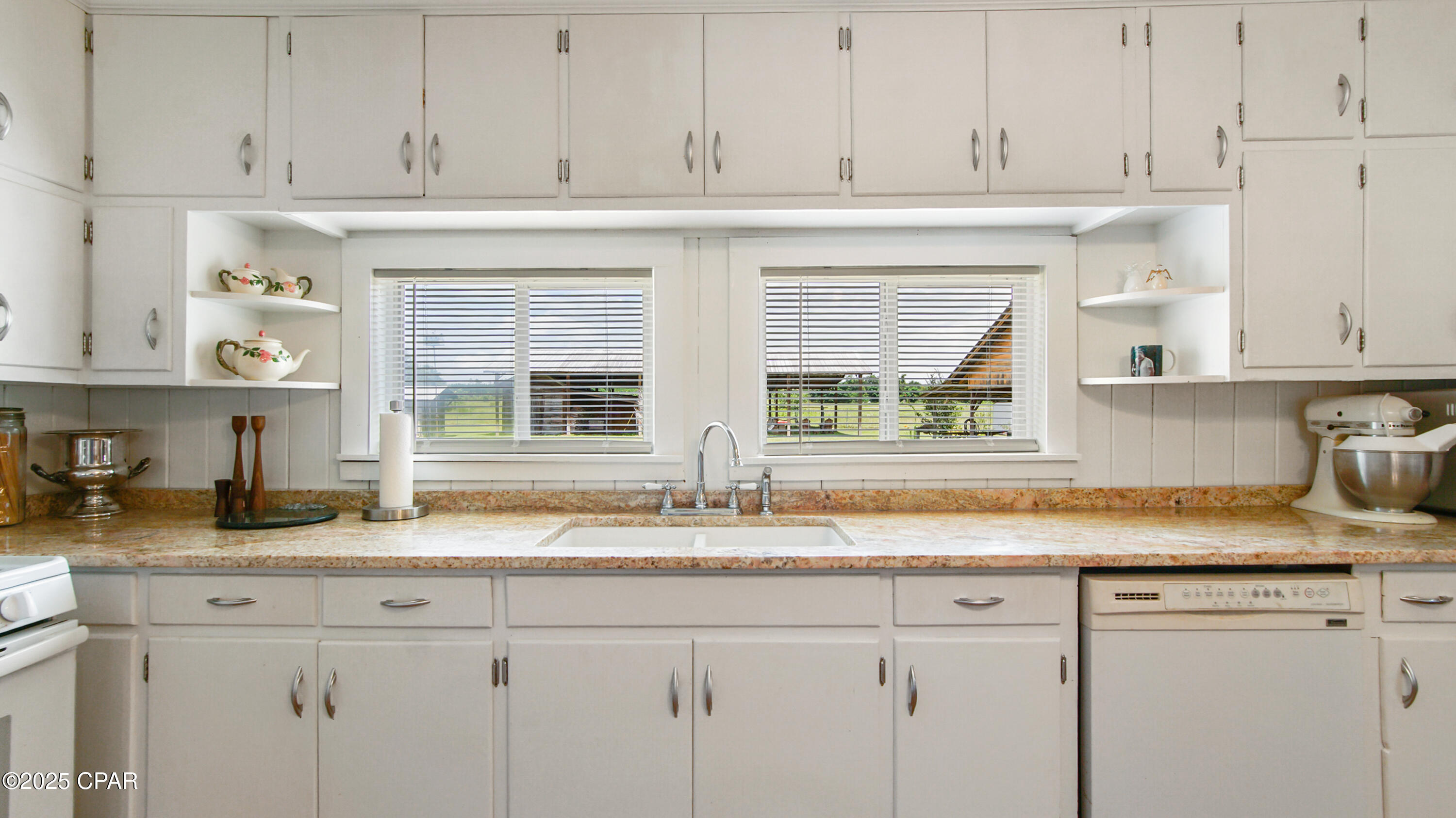 Image 12 For 7721 State Road 71