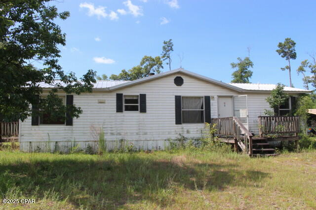 5929 Nichols Road, Bascom, Florida image 6