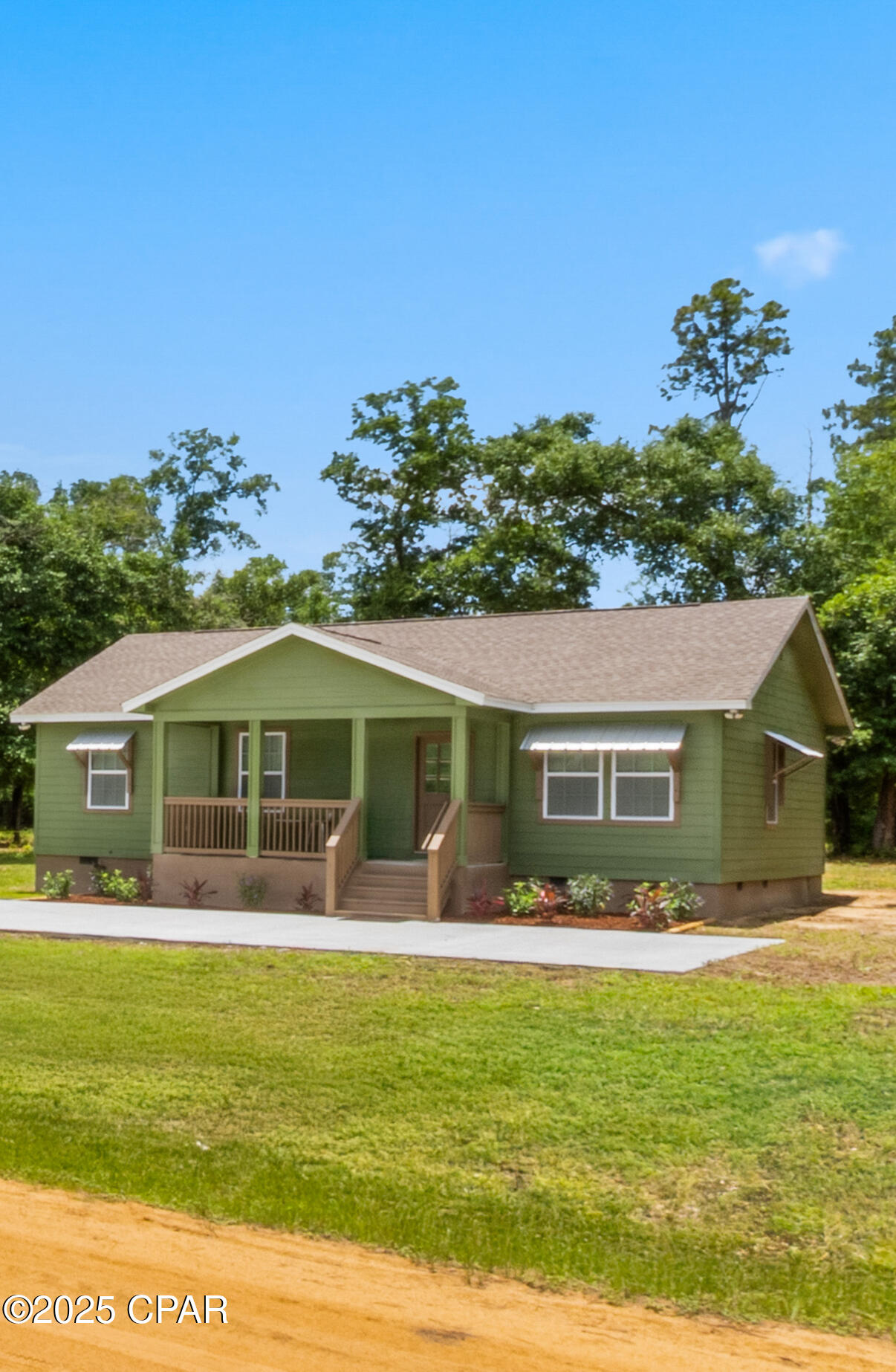 12440 Forest Glen Drive, Fountain, Florida image 1