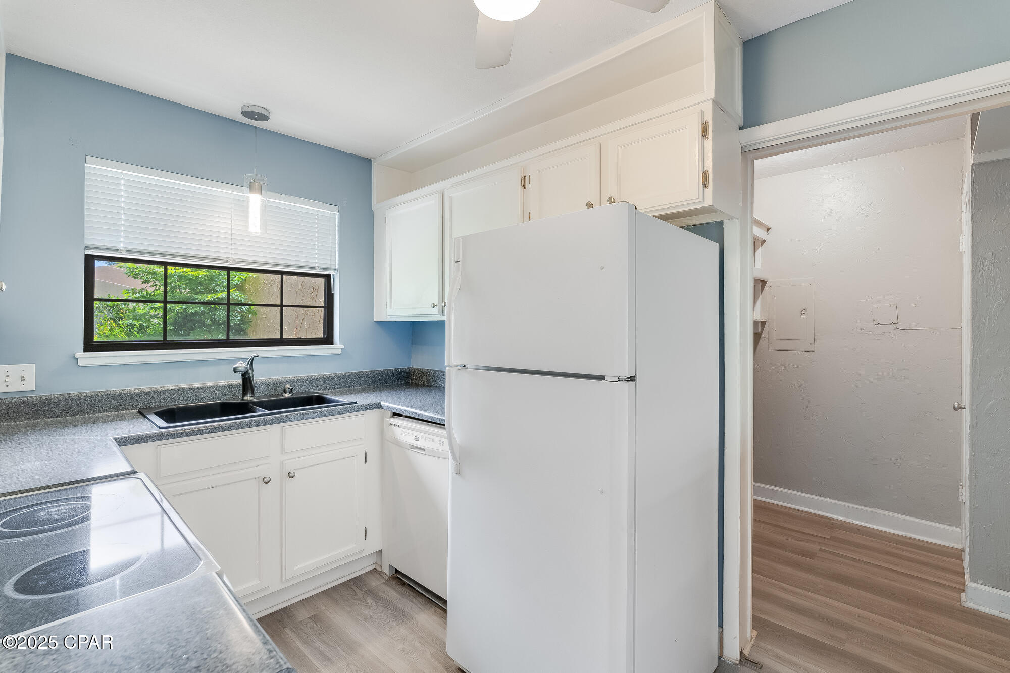 1025 W 19th Street #15D, Panama City, Florida image 14