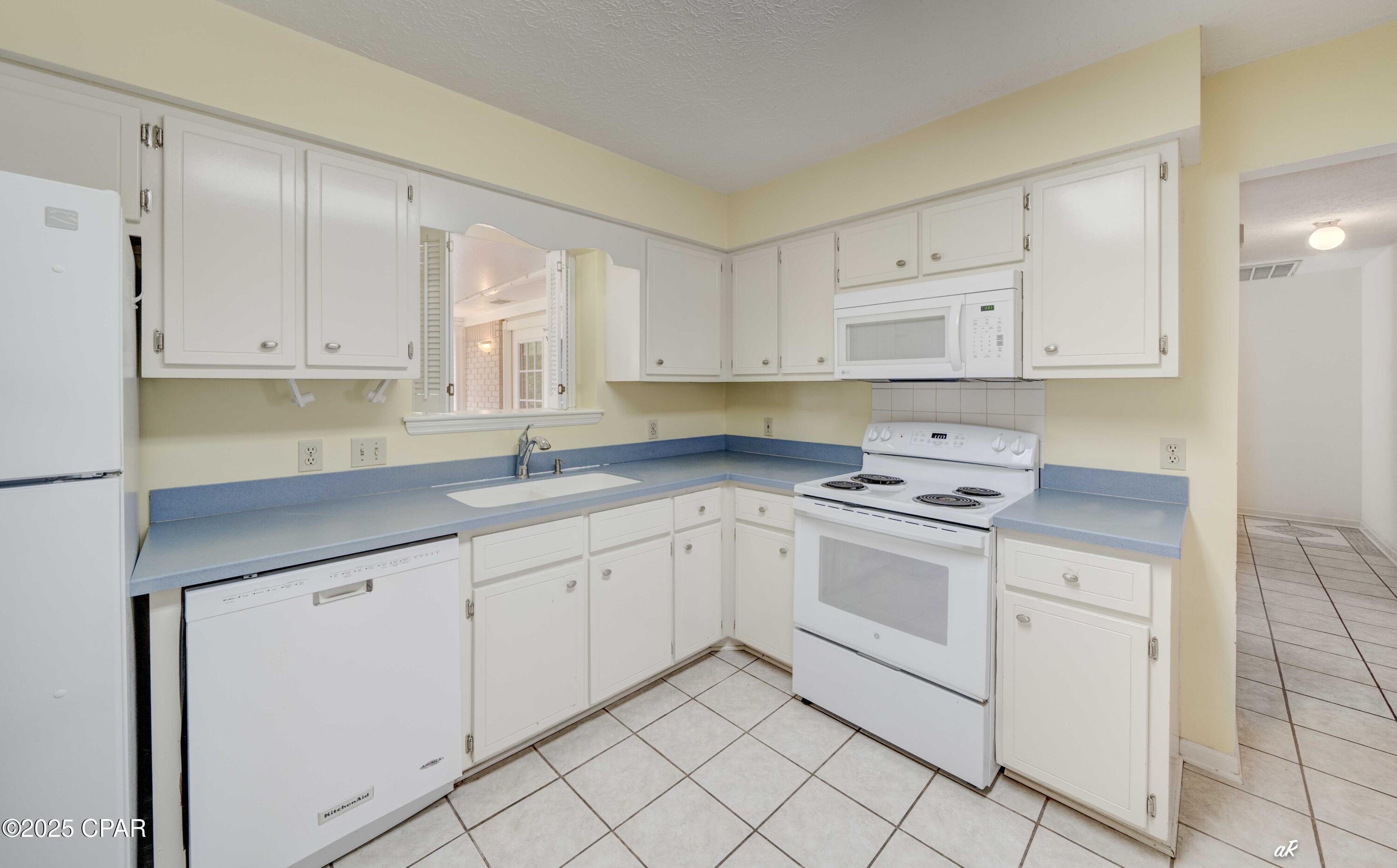 112 Fox Ridge Road, Panama City, Florida image 5
