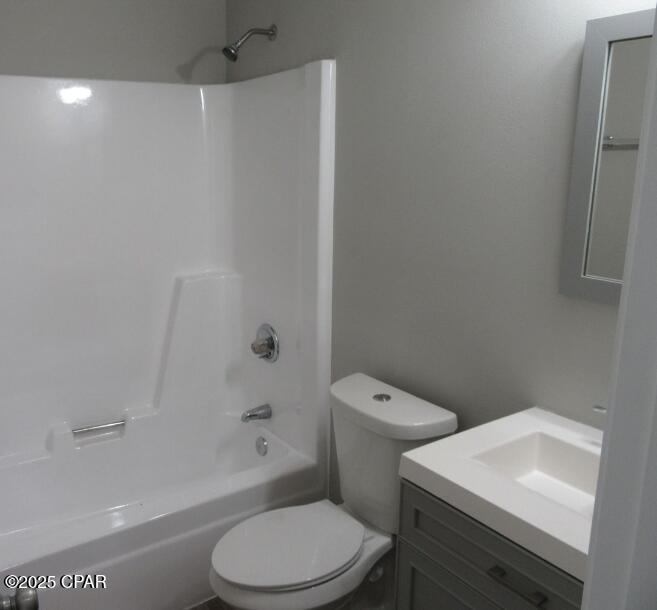 Image 10 For 1300 Grace Avenue
