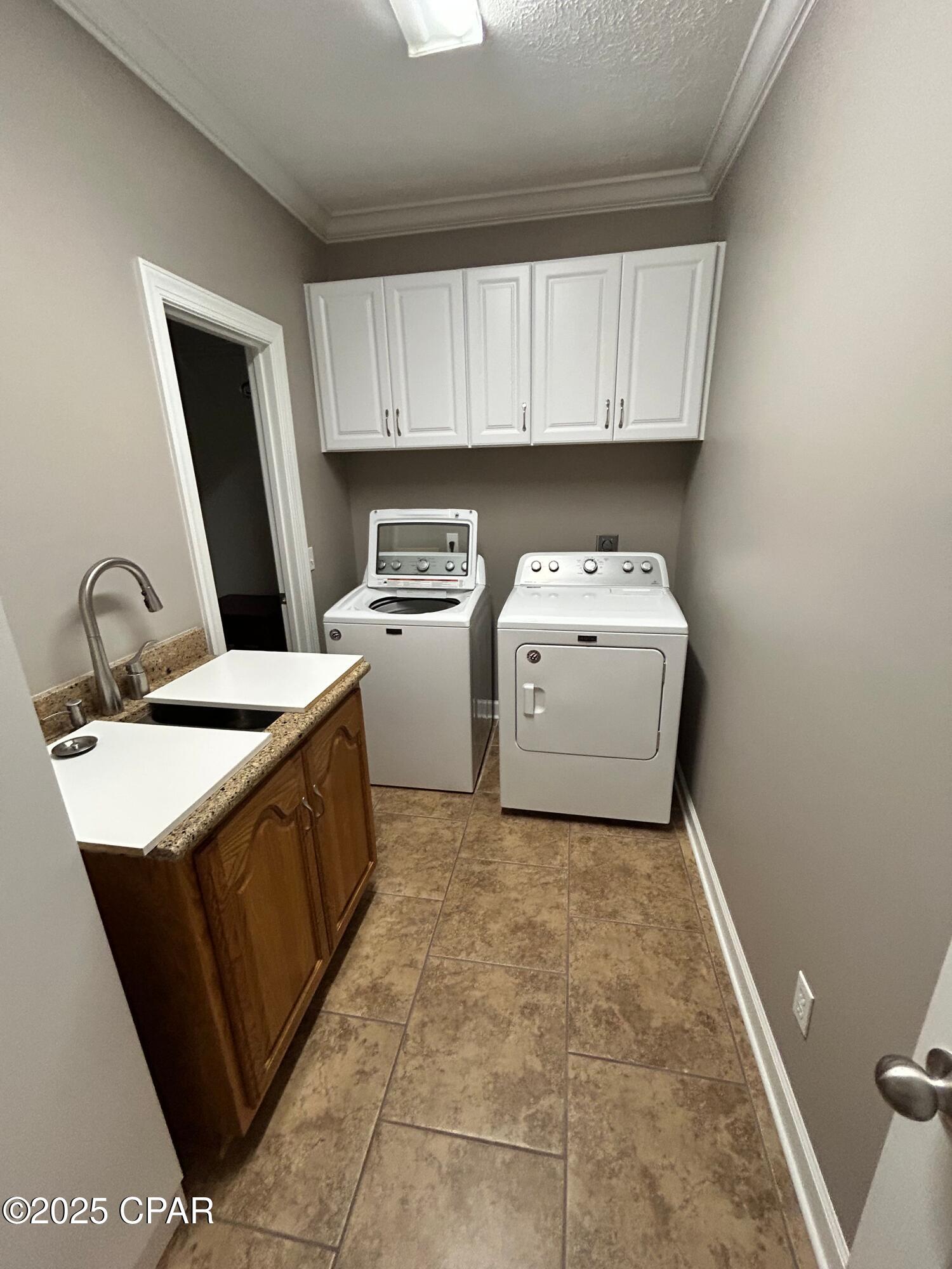 Image 15 For 2908 Country Club Drive
