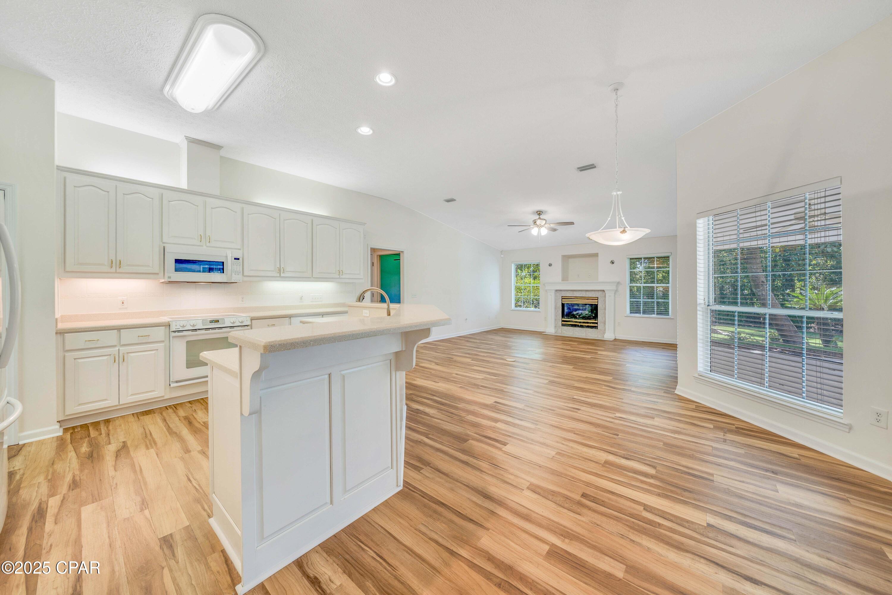 Image 20 For 3524 Fox Run Boulevard