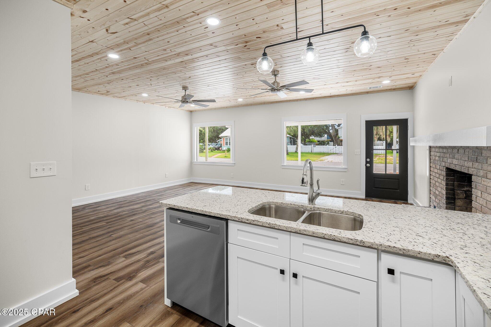 3810 W 17th Street, Panama City, Florida image 13