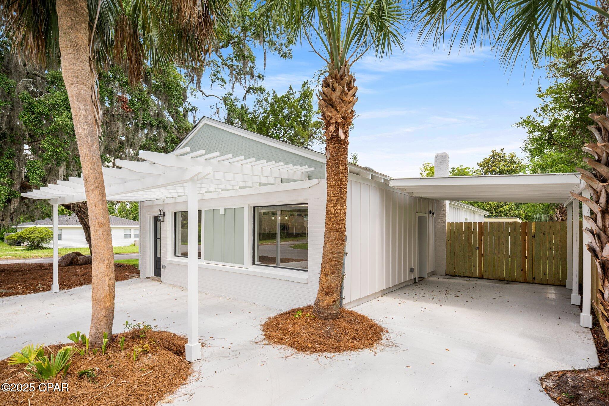 3810 W 17th Street, Panama City, Florida image 3