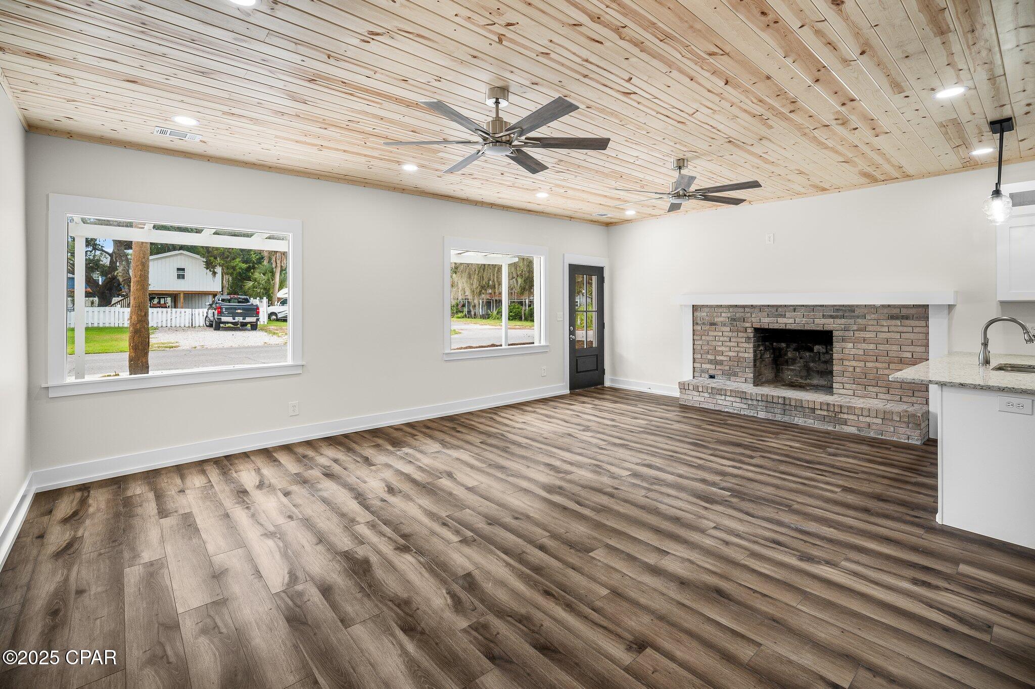 3810 W 17th Street, Panama City, Florida image 6