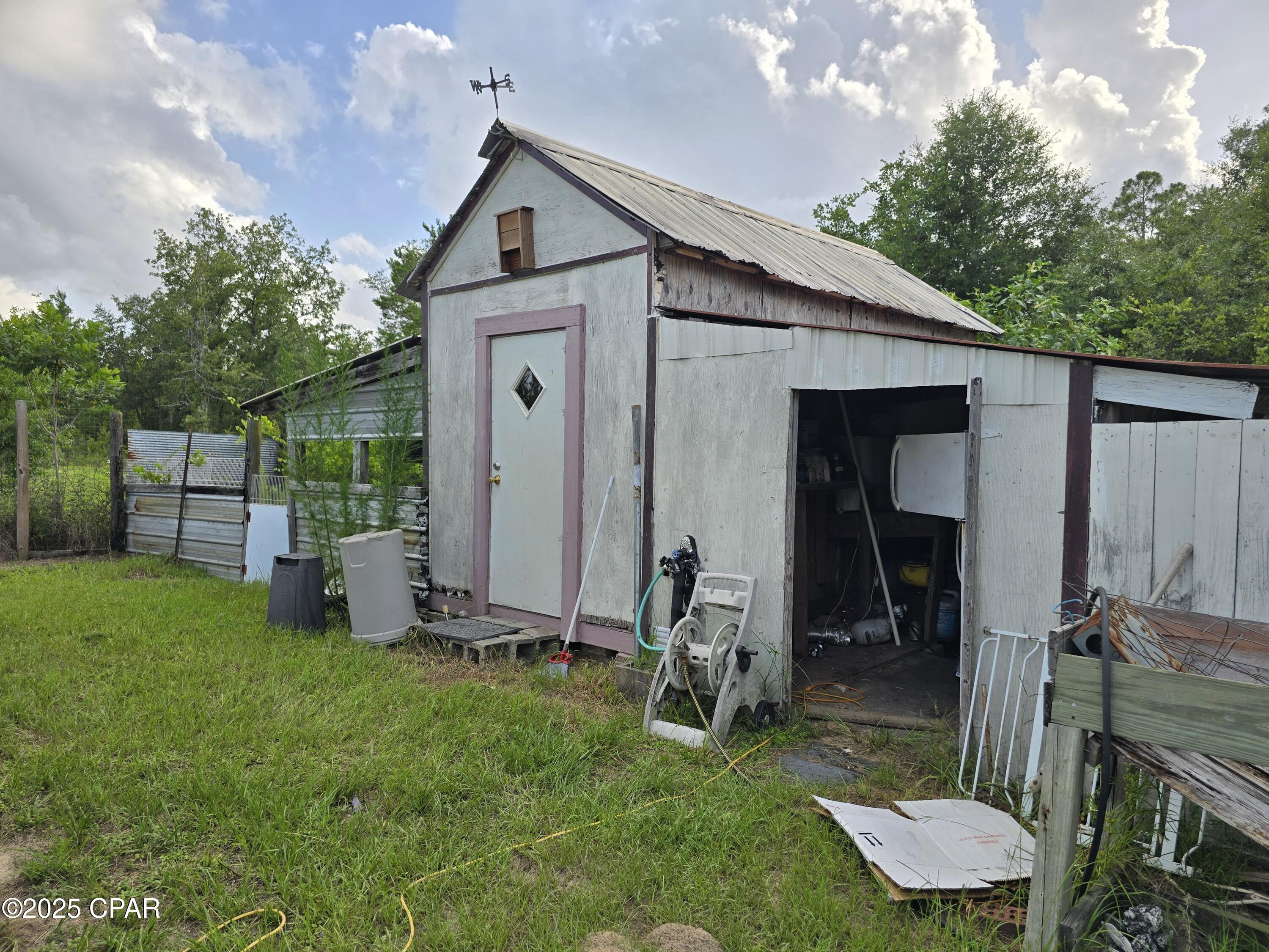 21102 NW Lakeview Drive, Altha, Florida image 16