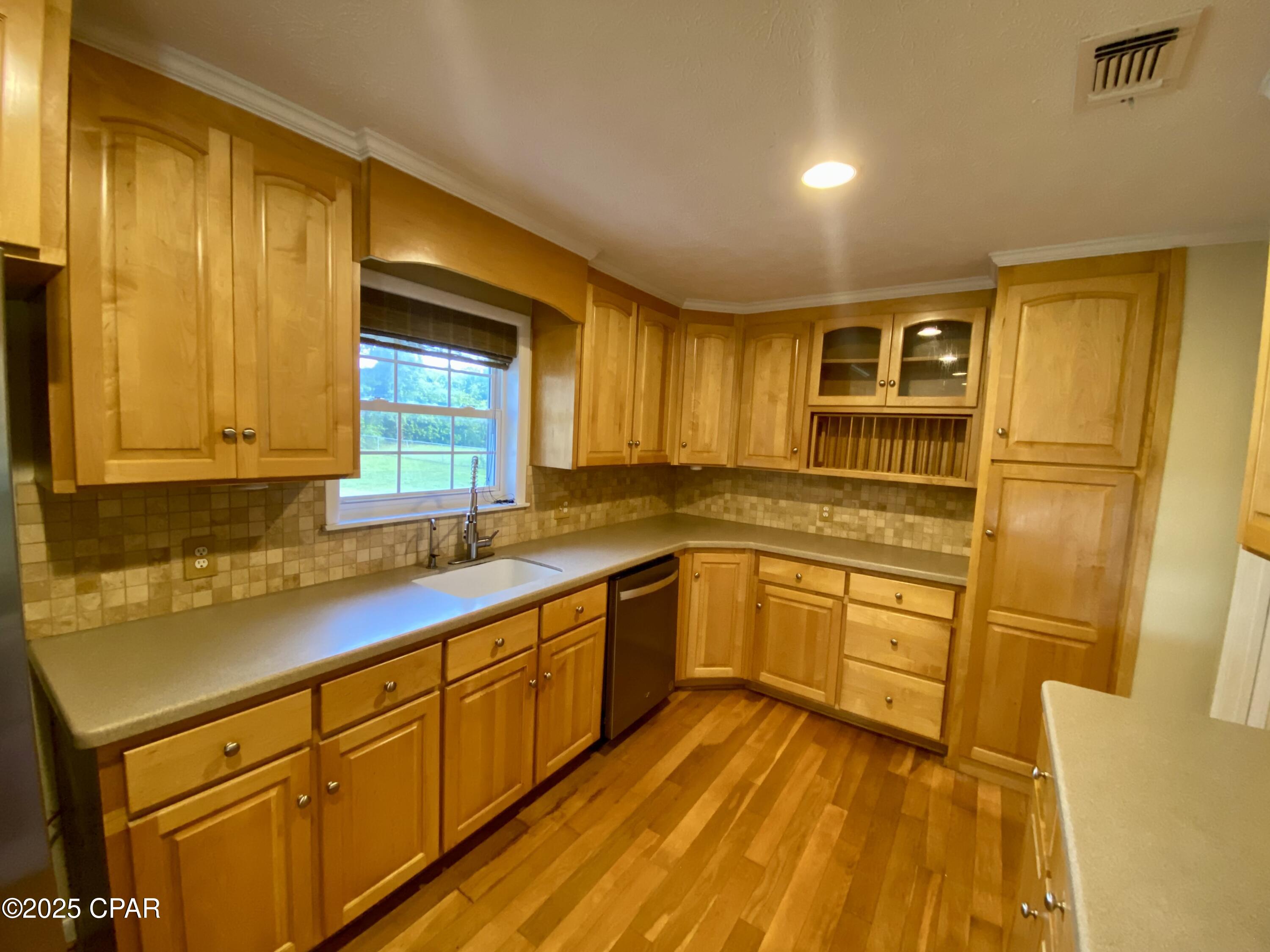Image 10 For 5251 10th Street
