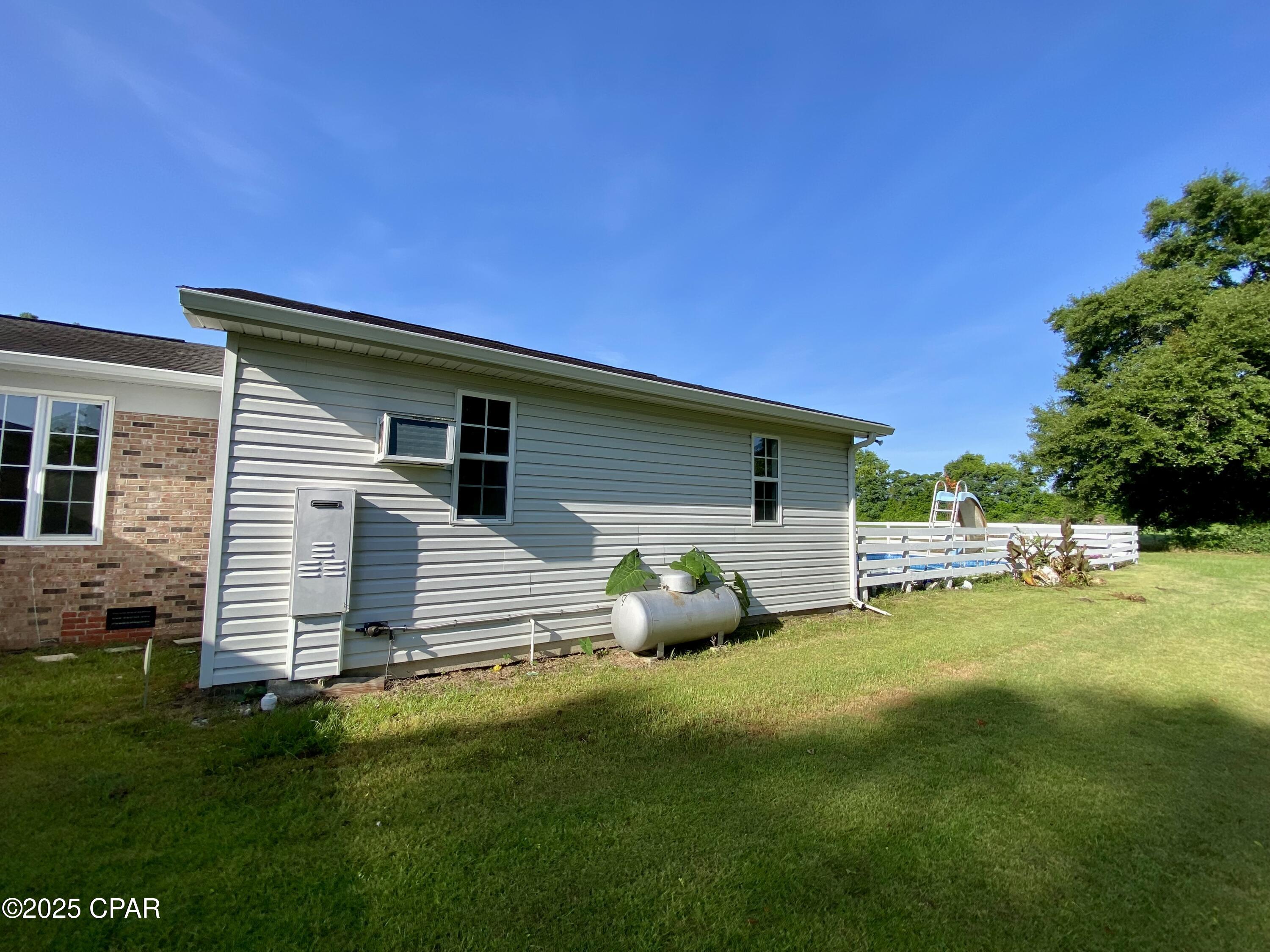 5251 10th Street, Malone, Florida image 36