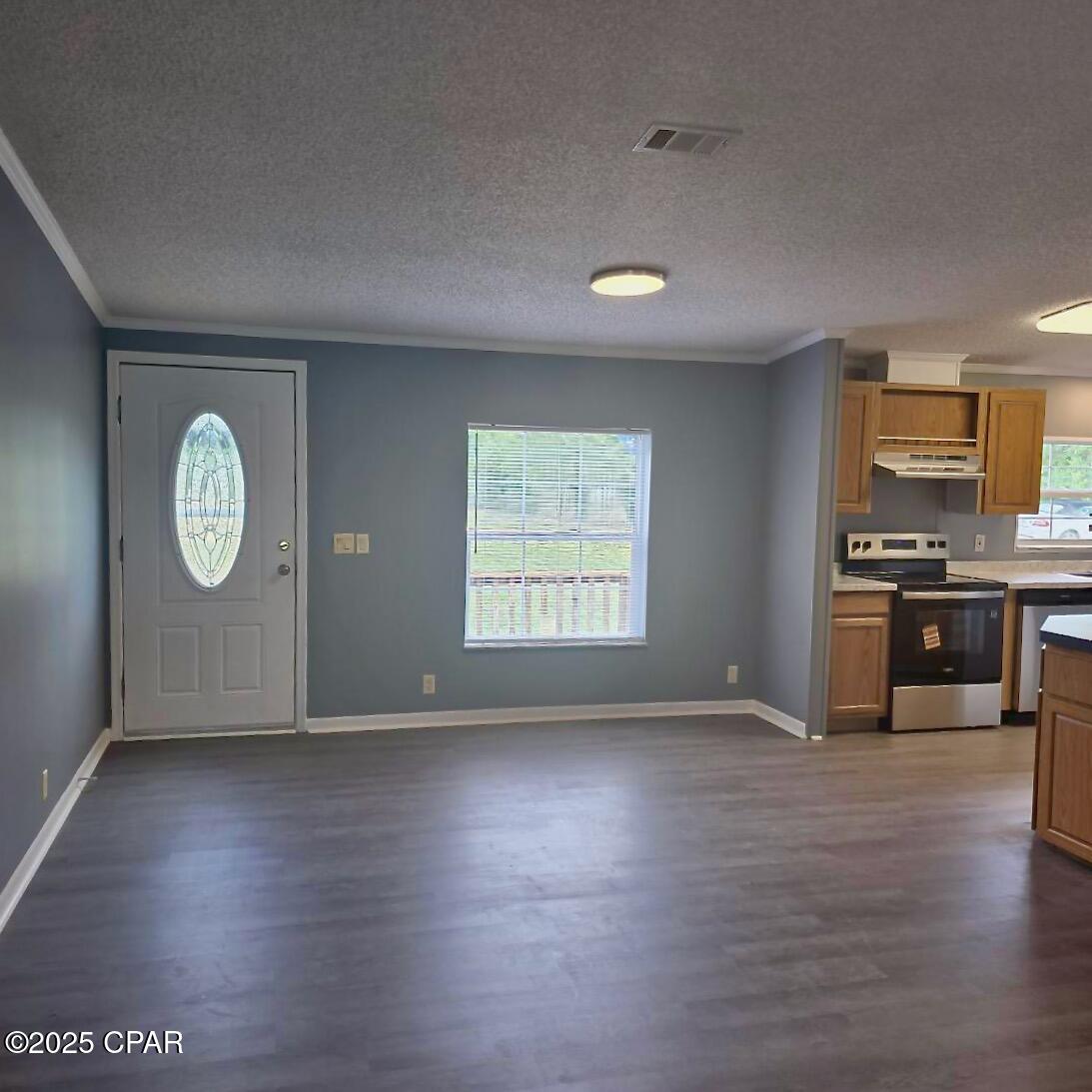 8140 Grayling Circle, Youngstown, Florida image 6