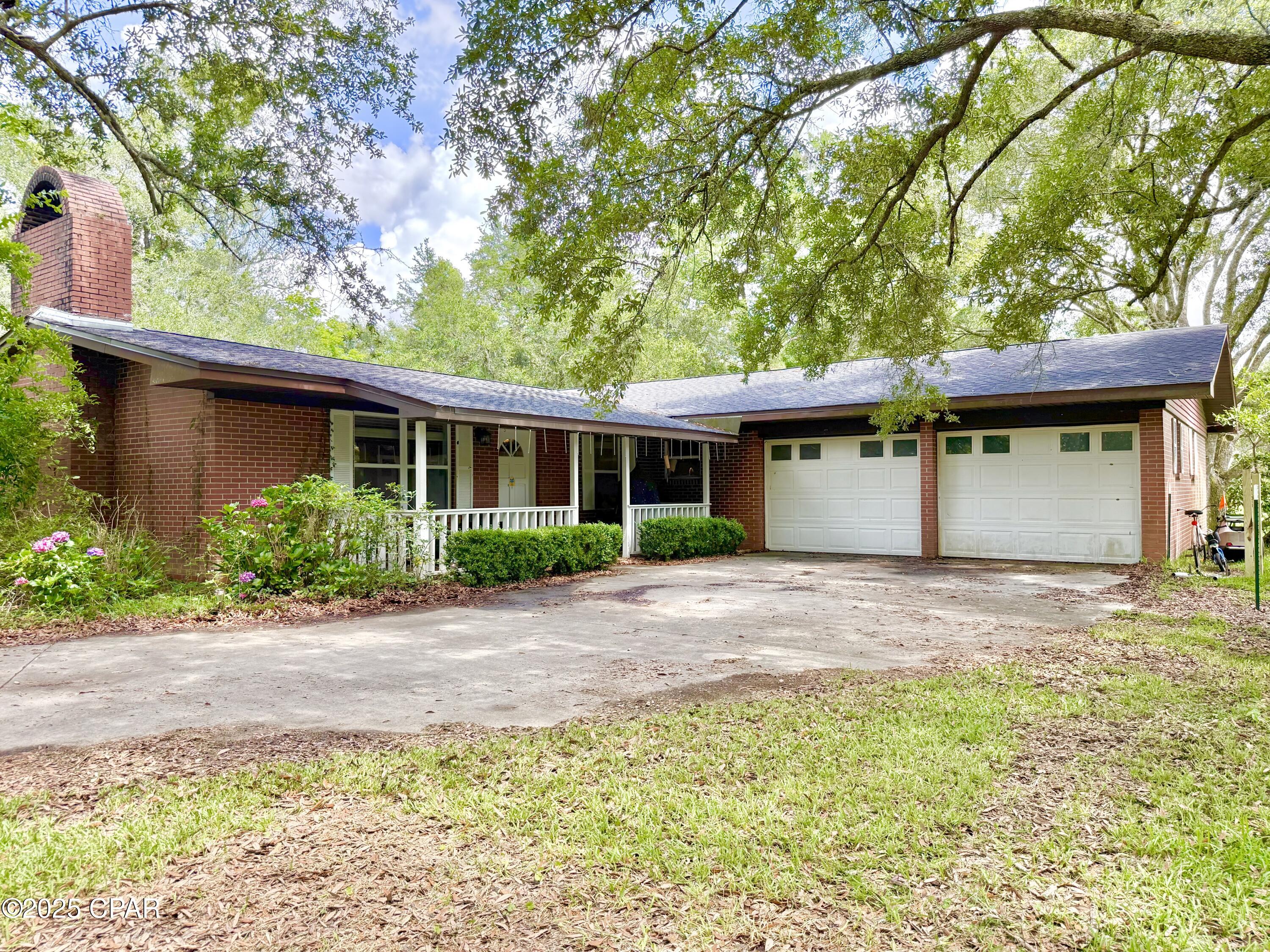 2681 Traverse Drive, Vernon, Florida image 1