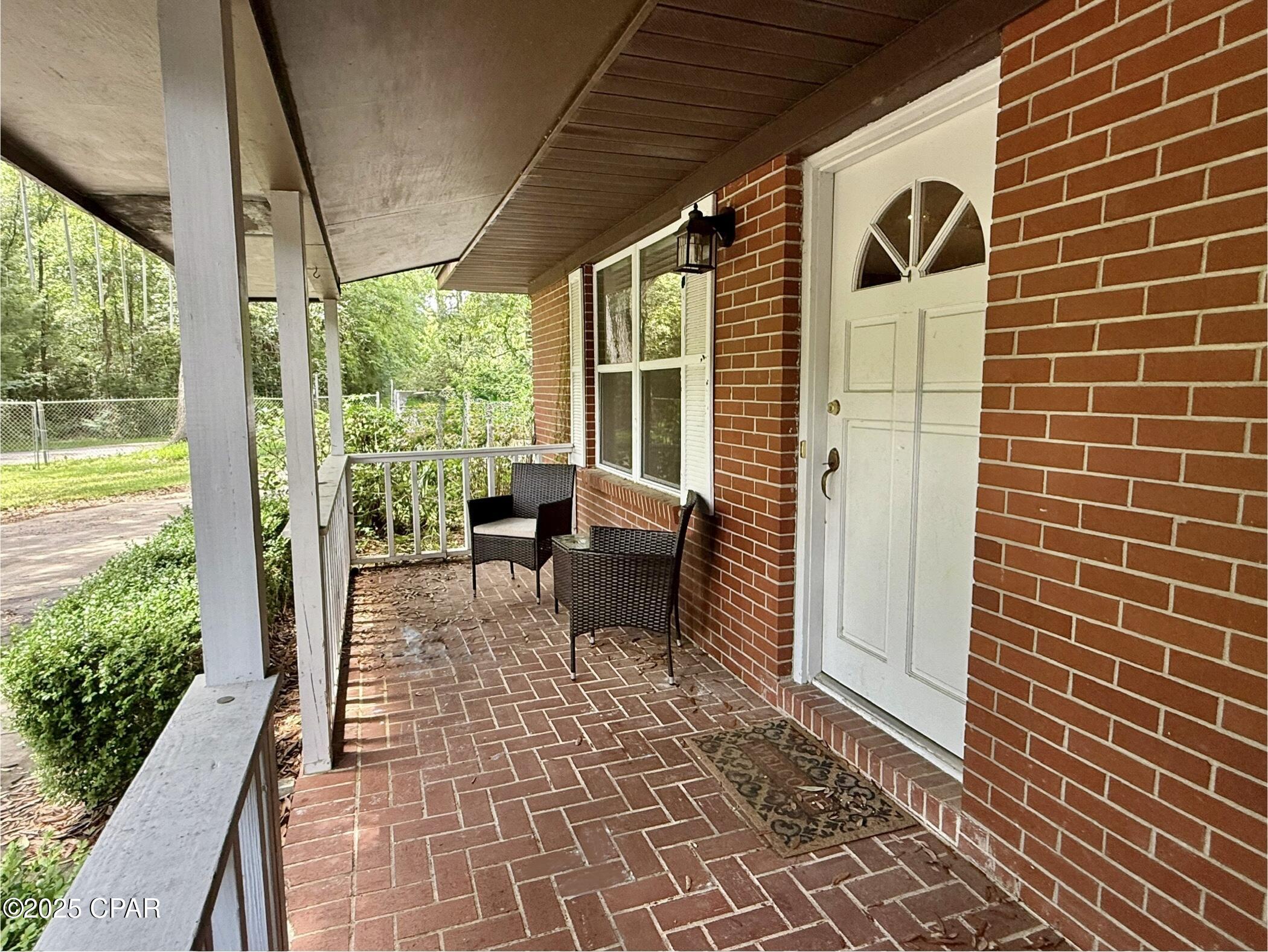 2681 Traverse Drive, Vernon, Florida image 7