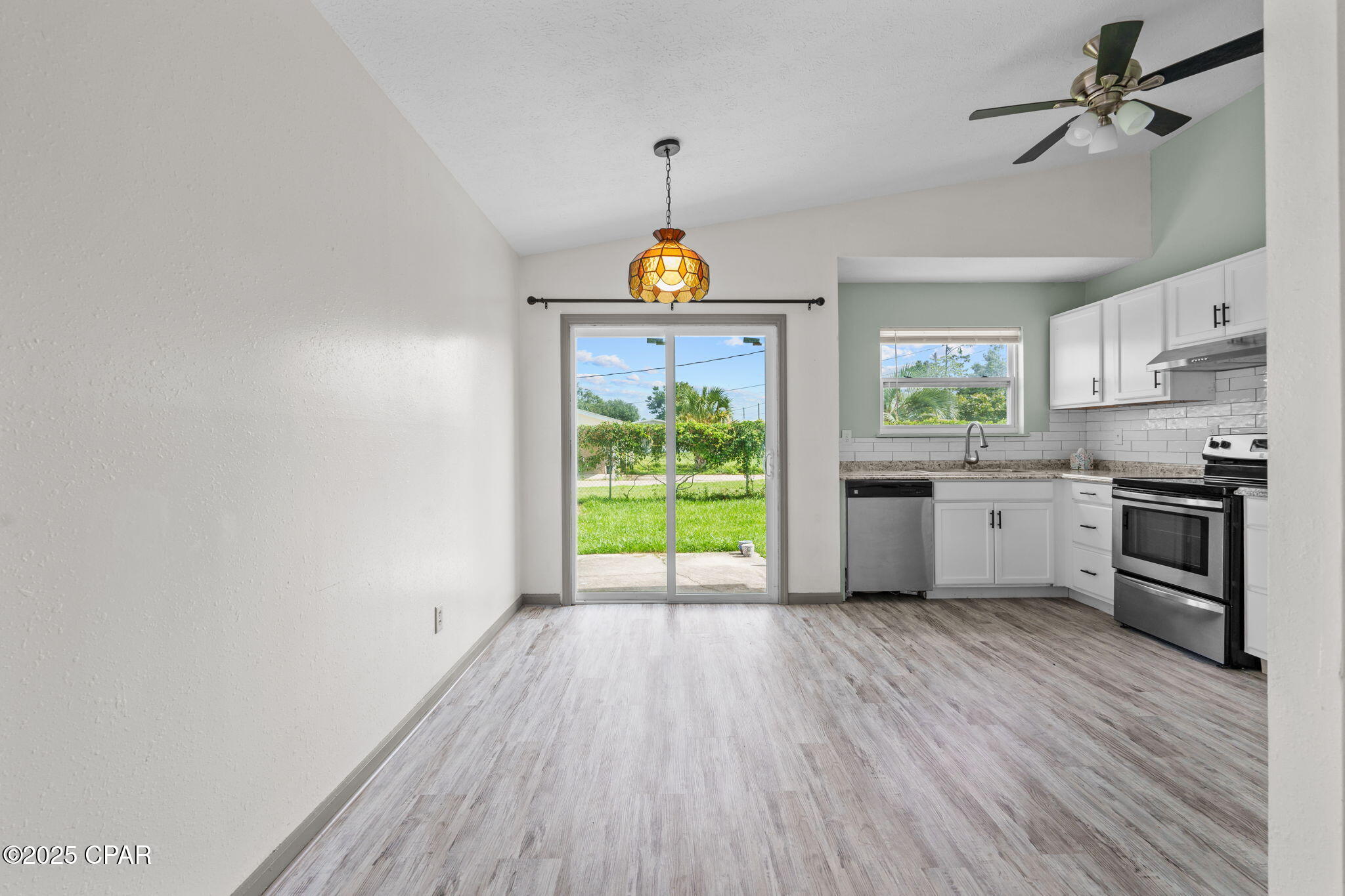 Image 10 For 5329 Garden Cove Road