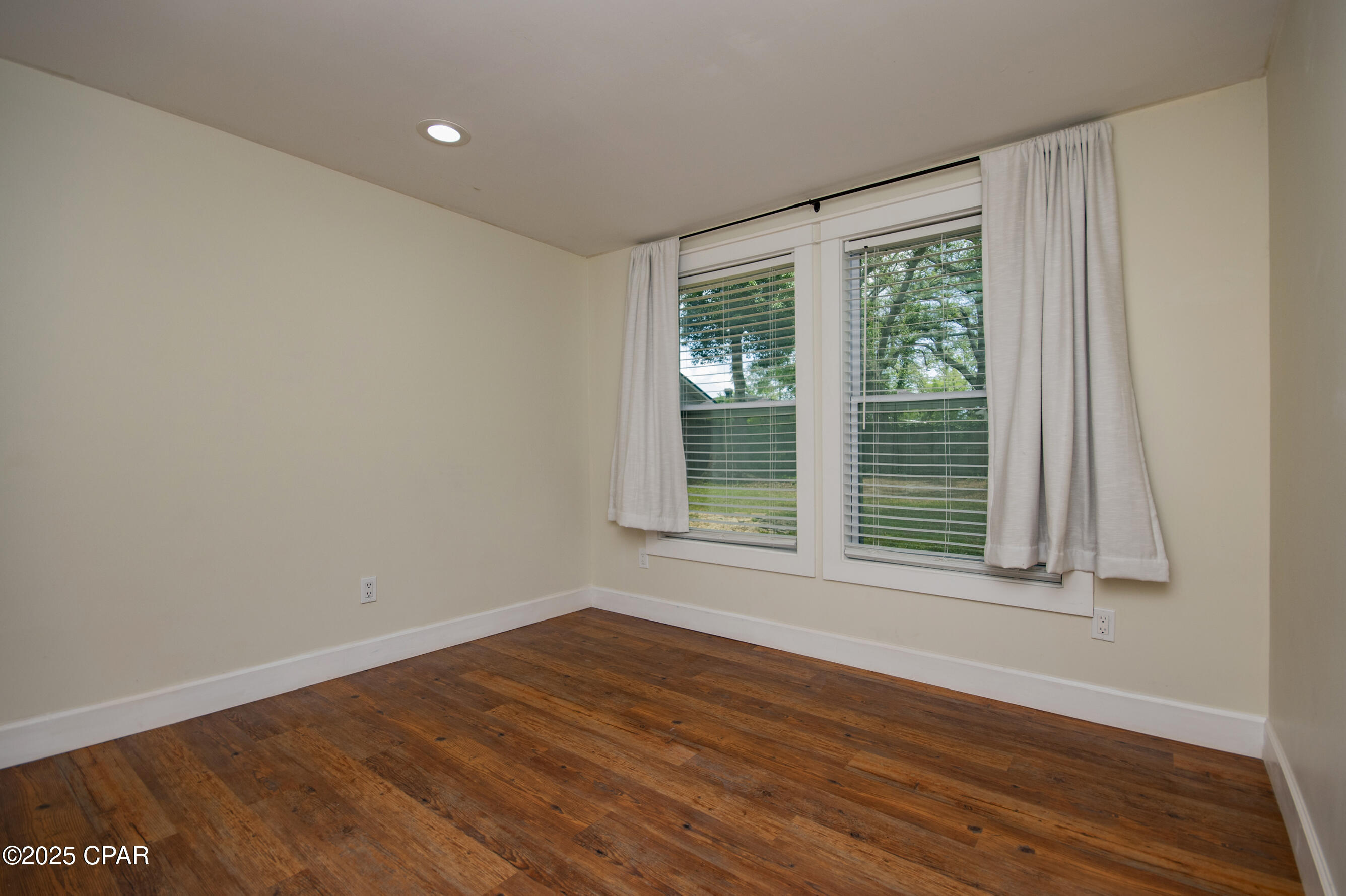 1000 E 2nd Court, Panama City, Florida image 31