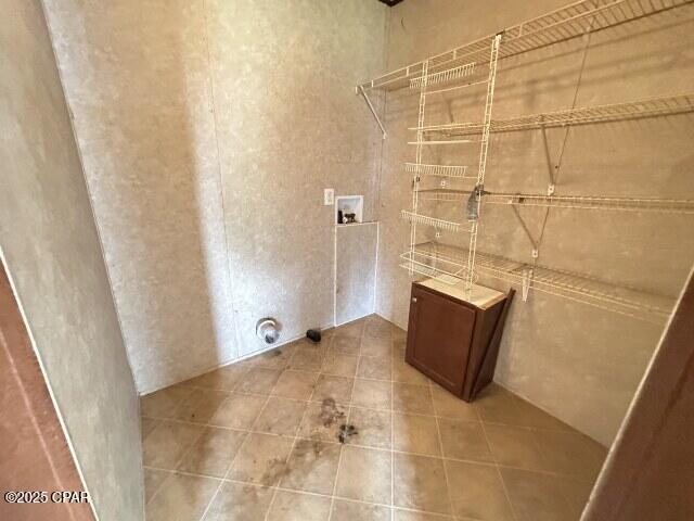 7925 Heron Lane, Youngstown, Florida image 9