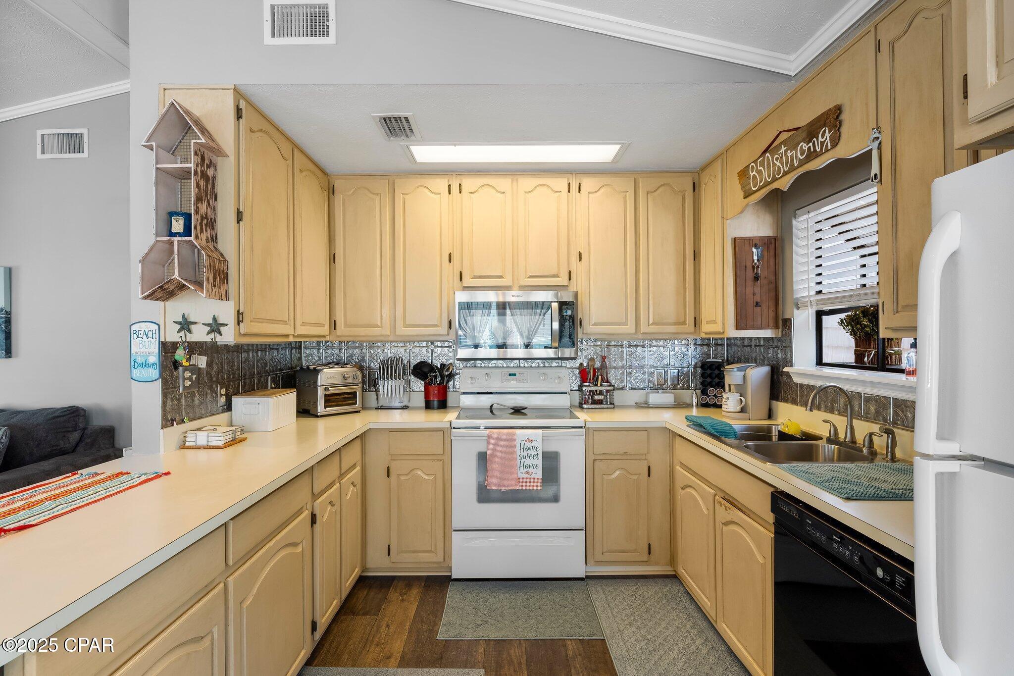 2 Dolphin Lane, Panama City Beach, Florida image 10